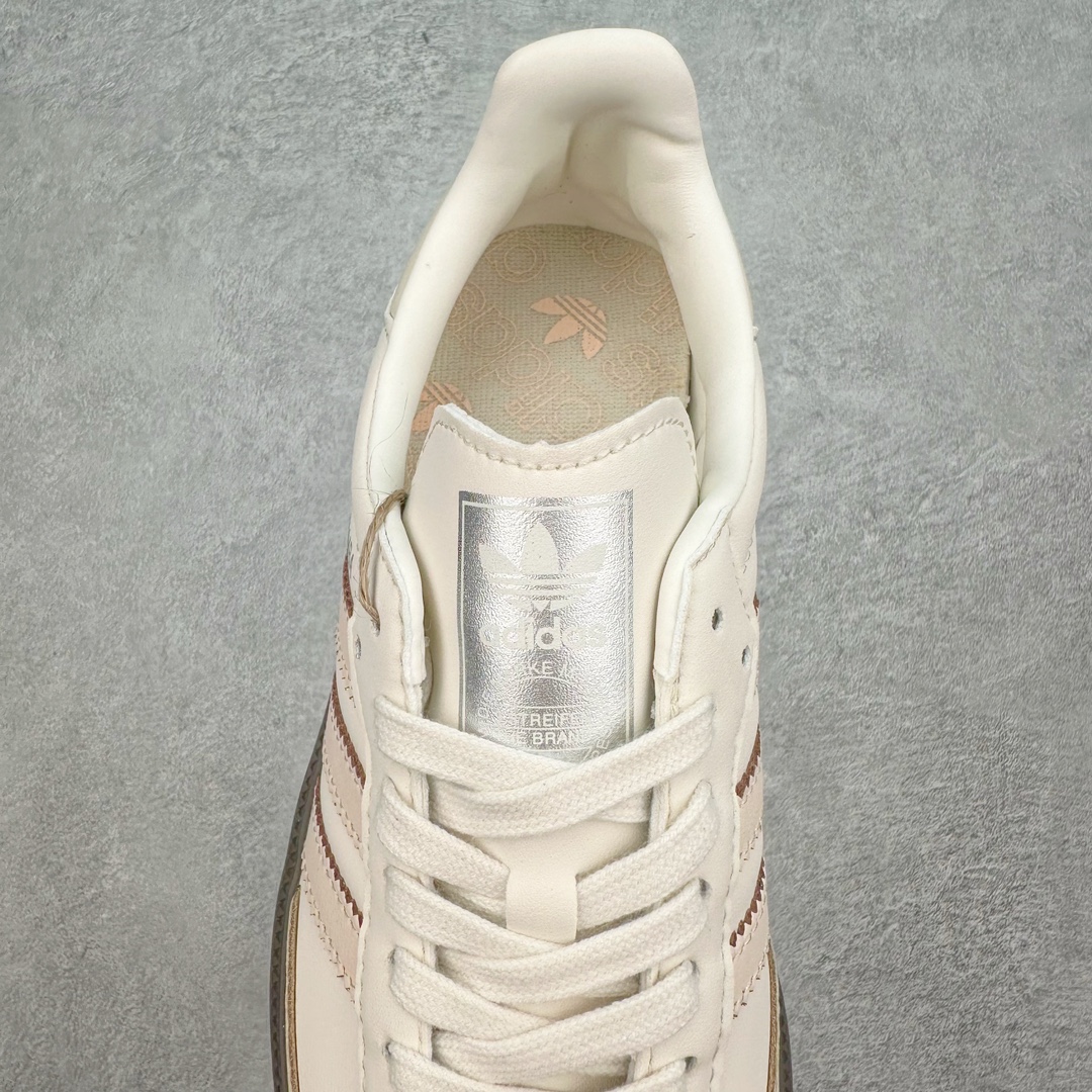 图片[5]-AD Original Samba OG 复古经典轻便板鞋 IH2751 这款桑巴鞋展示了高质量的工艺 带有装饰的超锁缝制和无缝的手感 柔软、柔软的皮革造型和标志性的3条纹完成了精致的外观 正规合身鞋带 鞋面上有绒面鞋垫 橡胶鞋底 享受正畸套筒软感 自50年代首次亮相以来就一直在赢得粉丝的青睐 尺码：36 36.5 37.5 38 38.5 39 40 40.5 41 42 42.5 43 44 44.5 45-选品中心