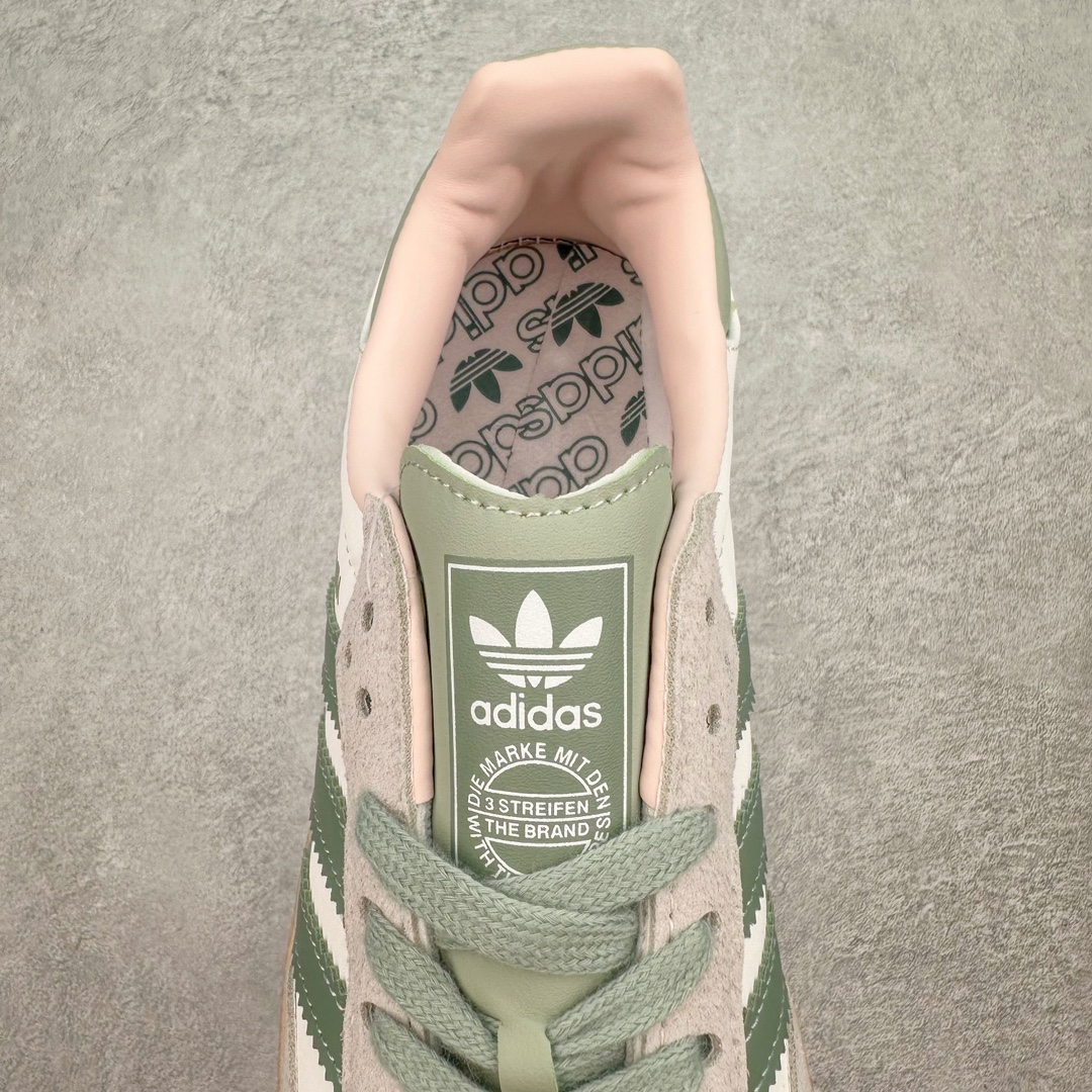 图片[5]-AD Original Samba OG 复古经典轻便板鞋 ID0942 这款桑巴鞋展示了高质量的工艺 带有装饰的超锁缝制和无缝的手感 柔软、柔软的皮革造型和标志性的3条纹完成了精致的外观 正规合身鞋带 鞋面上有绒面鞋垫 橡胶鞋底 享受正畸套筒软感 自50年代首次亮相以来就一直在赢得粉丝的青睐 尺码：36 36.5 37.5 38 38.5 39 40 40.5 41 42 42.5 43 44 44.5 45-选品中心