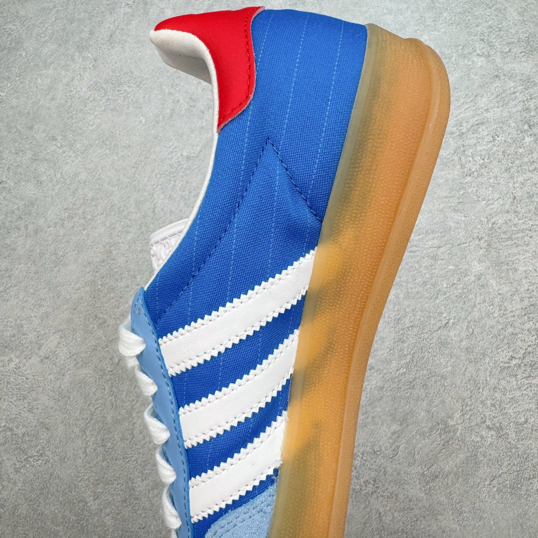 图片[7]-＃MF AD Original Gazelle Indoor Trainers 瞪羚室内鞋系列低帮复古百搭休闲运动德训风板鞋 IF9643 高端零售特供批次 原厂定制长毛翻毛皮组合环保纤维革鞋面材质 内置环保海玻璃鞋垫 外置RB橡胶大底 产品品控稳定性领先行业 原厂全套原楦原纸板冲刀磨具开发 原厂皮料加持 原厂港宝加持定型后跟R度完美 将复古进行到底 简约流畅 三十年不变经典 这款Gazelle运动鞋 无论面料、配色、质感或设计 都只在重现其1991年原款的经典 皮革鞋面 撞色三条纹和鞋跟标的设计 力求呈现90年代的经典复古风潮 Samba火热的同时 也带动了其它的复古鞋型 Gazelle便是其中一只 Gazelle Indoor拥有包边更宽的T字型鞋头 更好的保护运动员的前掌 浓浓的复古氛围感 非常适合现在流行的Cleanfit风格 尺码：35.5 36 36⅔ 37⅓ 38 38⅔ 39⅓ 40 40⅔ 41⅓ 42 42⅔ 43⅓ 44 44⅔ 45-选品中心