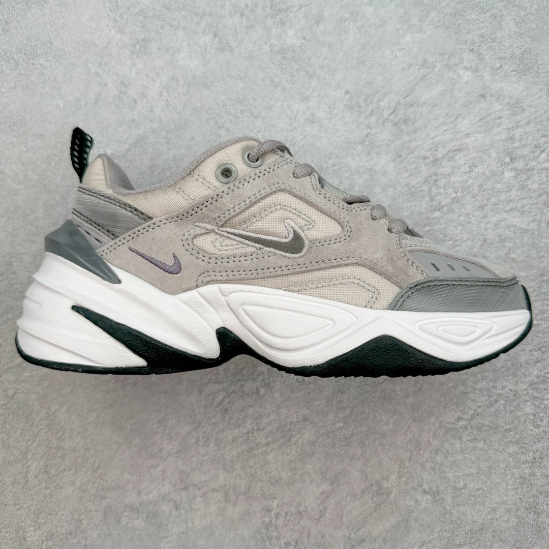 ＃纯原福利 NK M2K Tekno 复古潮流百搭休闲运动旅游老爹鞋 BV7075-001 官方新版二维码鞋标 扫码直达官网 客供原厂模具 内增专柜试穿防尘纸 配件齐全 鞋盒钢印 合格证 独立一次发泡轻量高回弹私模 后跟使用台湾代工厂一致定型机定型 线条效果和脚感完美 真正一码一模具对应生产 区别市面诸多版本 从 Monarch 系列汲取灵感 以太空时代细节演绎未来风范 分层鞋面借鉴自元年款 Monarch 同时厚实鞋底撷取人气 Monarch IV 设计元素 采用混合动物印花和镶嵌设计 焕新演绎经典之作 彰显出众外观 轻盈泡棉缓震系统 打造出众支撑力与柔软舒适感受 轻盈泡棉中底 柔软缓震 后跟提拉设计 令鞋款便于穿脱 耐穿橡胶纹路 塑就出众抓地效果 皮革、合成材质和织物组合鞋面 轻盈耐 尺码：35.5 36 36.5 37.5 38 38.5 39 40 40.5 41 42 42.5 43 44 44.5 45-选品中心