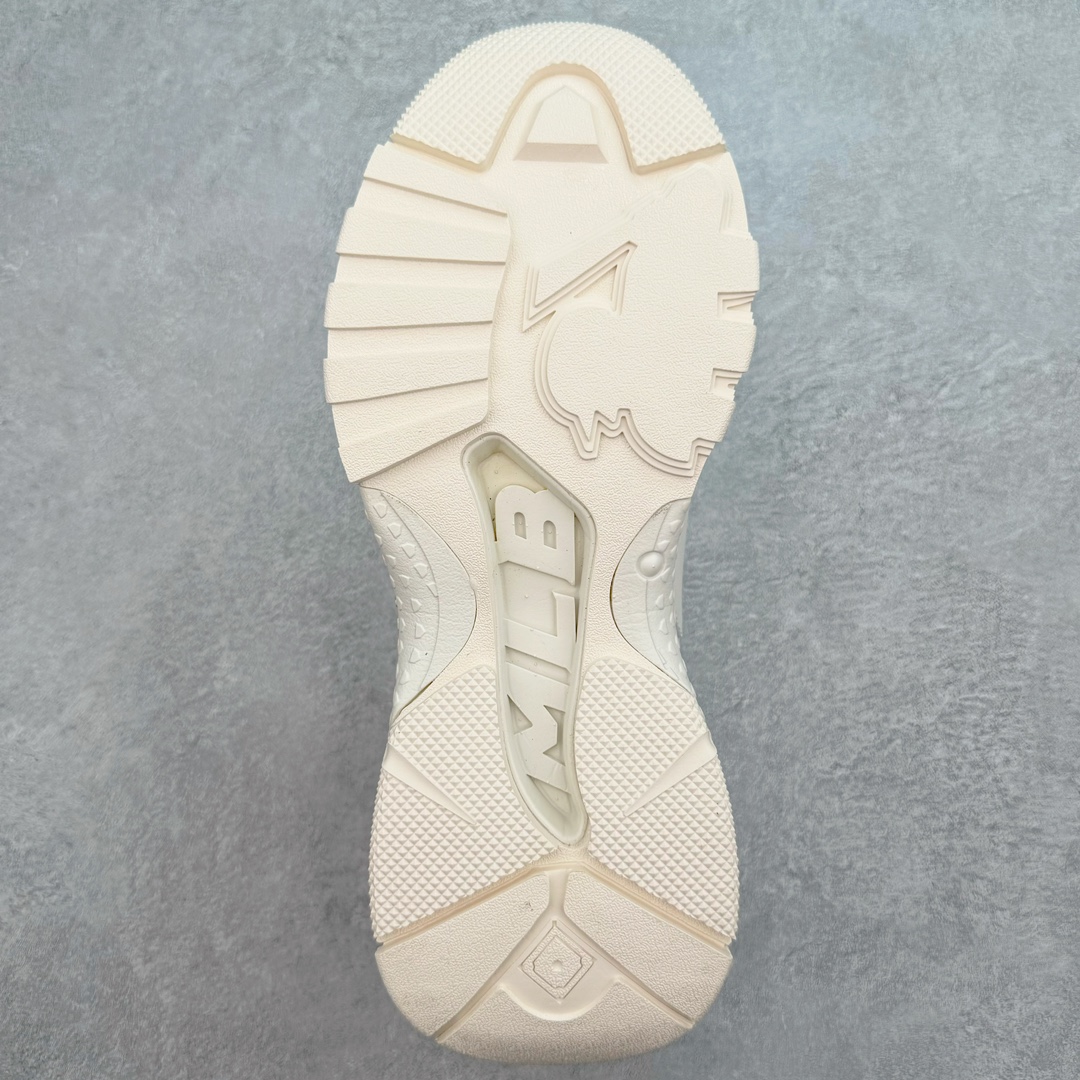 图片[9]-＃PB过验版 MLB Big Ball Chunky 复古印花老爹鞋系列低帮轻量增高厚底百搭休闲运动慢跑鞋 Korea韩国联名NY美国榄球纽约洋基队限定 目前可过轻松秒过各类鉴定 能操作的私聊 韩国代购专供 左脚内置NFC感应 区别市面贴纸假芯片 MLB专用菱形双针中底布 重点细节中底布带注胶孔 原厂NFC感应吊牌 支持鉴定 一个两位数 原盒原标 全套原楦原纸板原厂数据开发 中韩文保养标贴 绿色防霉片 平台代购专供 独家一比一RB+MD组合大底 高频后跟小人Logo精准对位立体饱满 正确网布加超迁鞋面 转印中底走线紧密 转印Logo工艺表层防刮不掉色 尺码：35 36 36.5 37.5 38 38.5 39 40 40.5 41 42 42.5 43 44 44.5 45-选品中心