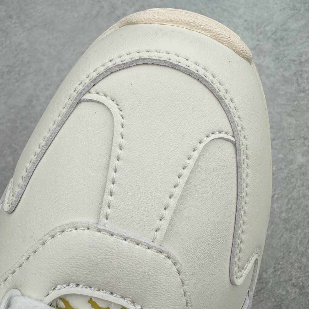 图片[17]-＃PB过验版 MLB Big Ball Chunky 复古印花老爹鞋系列低帮轻量增高厚底百搭休闲运动慢跑鞋 Korea韩国联名NY美国榄球纽约洋基队限定 目前可过轻松秒过各类鉴定 能操作的私聊 韩国代购专供 左脚内置NFC感应 区别市面贴纸假芯片 MLB专用菱形双针中底布 重点细节中底布带注胶孔 原厂NFC感应吊牌 支持鉴定 一个两位数 原盒原标 全套原楦原纸板原厂数据开发 中韩文保养标贴 绿色防霉片 平台代购专供 独家一比一RB+MD组合大底 高频后跟小人Logo精准对位立体饱满 正确网布加超迁鞋面 转印中底走线紧密 转印Logo工艺表层防刮不掉色 尺码：35 36 36.5 37.5 38 38.5 39 40 40.5 41 42 42.5 43 44 44.5 45-选品中心