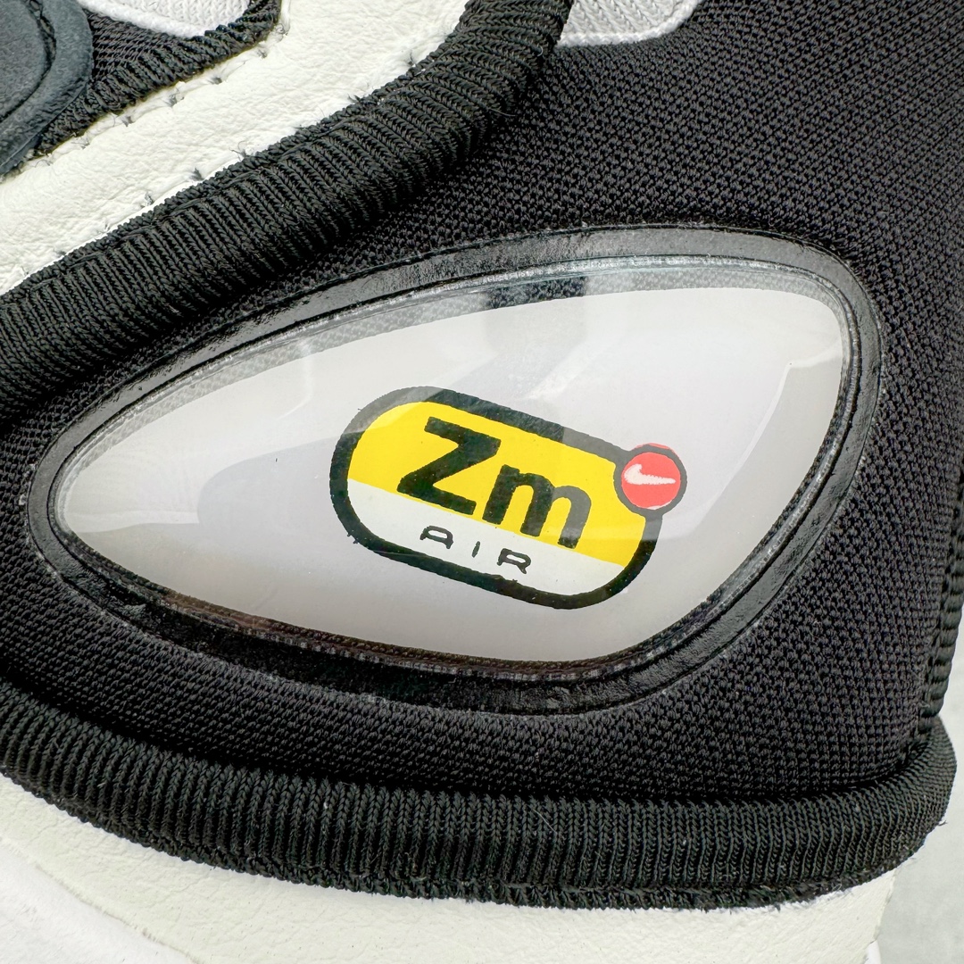 图片[12]-＃HP纯原福利 NK Zoom 2K 网面厚底拼接复古老爹鞋包子运动跑鞋 灵感来自于90年代球鞋的外观设计 特别是NK著名的Alpha Project系列 通体以拼色配色为主 既保证了视觉的冲击感 叉兼顾易于搭配的属性 最大亮点在于鞋面中央处类似“回旋镖”的橡胶装饰 提供良好包裹的同时 颇具复古气息 中底搭载Zoom Air缓震科技 提供舒适的穿着体验 细节之处 鞋带环上Zoom字样加持 尺码：35.5 36 36.5 37.5 38 38.5 39 40 40.5 41 42 42.5 43 44 44.5 45-选品中心