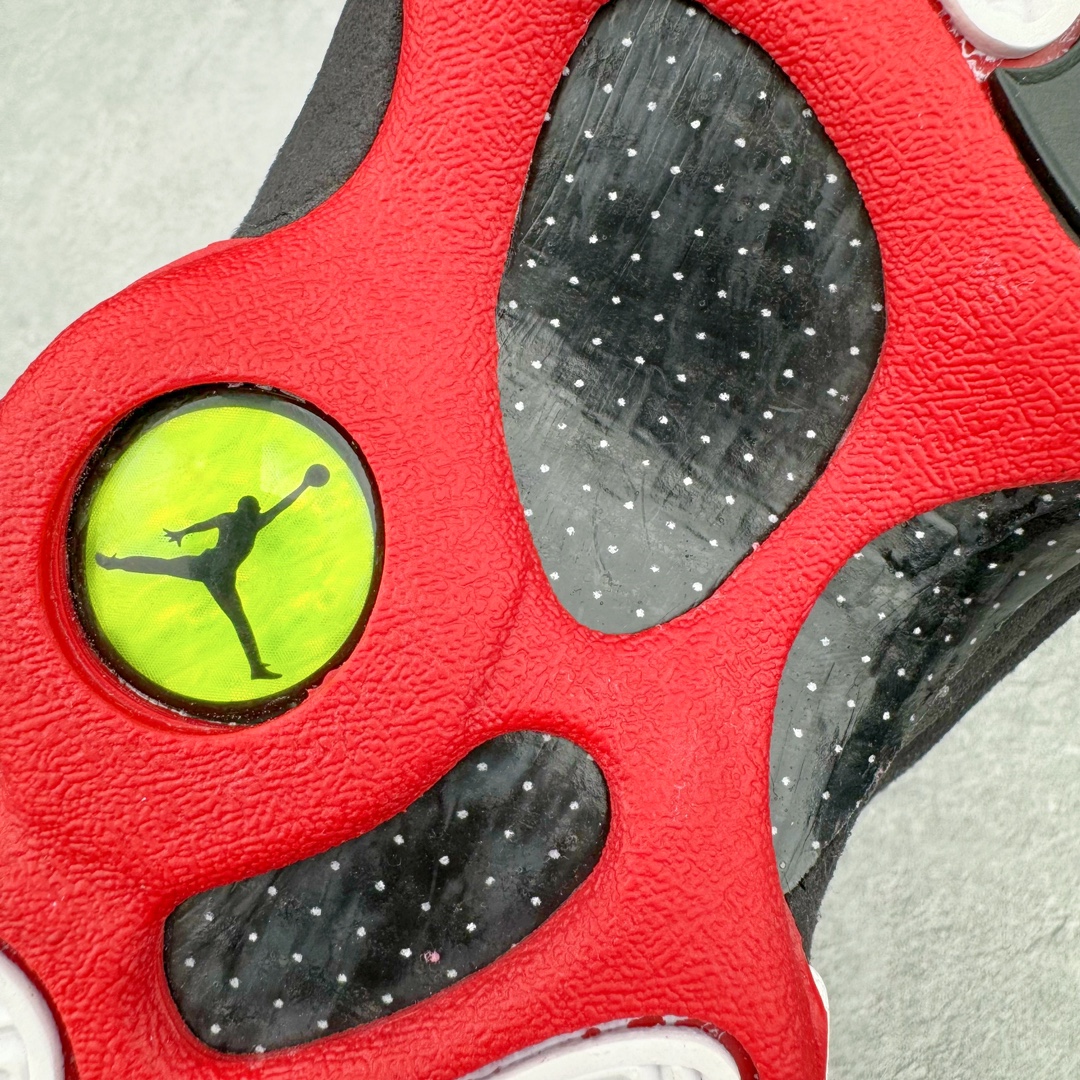 图片[13]-＃QD纯原 Air Jordan AJ13 Retro 黑白熊猫 414571-104 外贸特供批次 原楦原档案数据开模打造 公司渠道原装全息3D猫眼 原鞋开发 版型近乎零偏差 采购原厂皮料 LOGO五金部件高价开发私模 杜绝一眼假版本 原厂档案开模大底 共3层贴合工艺 三层中间加入海玻璃缓震鞋垫 大底采用进口一次MD而非市面二次MD低价原料成型 进口MD材料异味较少比原鞋还少 市面异味大刺鼻 尺码：40.5 41 42 42.5 43 44 44.5 45 46 47.5 48.5-选品中心