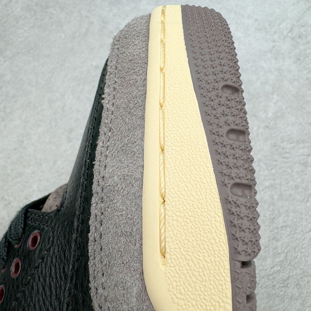 图片[16]-＃QD纯原 A Ma Maniere x Air Jordan AJ3 \\\”Black\\\” AMM联名黑紫 货号：FZ4811-001 圈内最强三代系列 匠心打造 开发时长超过半年 目前可过各类鉴定或无法鉴定 裸鞋随便操作 全套原纸板楦头开发 原厂大底磨具加持立体防滑纹理 原装可视Air Sole气垫 原汁原味最完美的三代版型 唯一正确鞋头趴度弧度高度鞋身腰线 原厂TPU彩虹扎染后跟饰片 正确内里反口里网布 皮料菱角分明不变形无多余毛边 广东原厂zp同批次手工大底描漆拉丝 市场唯一原厂鞋扣模具 原厂织唛标 原厂飞人电绣工艺 尾指中部跳三针 独家绑鞋带手法 印刷中底布 四线拉帮 米色美纹纸贴合固定 进口港宝加持 后跟自然饱满 全鞋荧光划线卡点 追求极致完美 每一双都是工艺品 多重QC质检 超越公司货的品控标准 实实在在的免检产品 尺码：40.5 41 42 42.5 43 44 44.5 45 45.5 46 47.5 48.5-选品中心