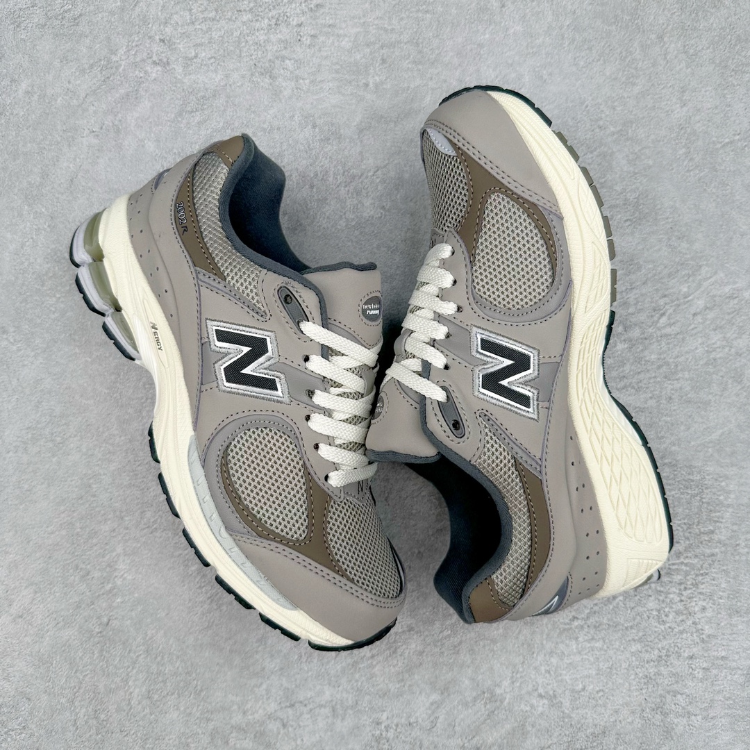 图片[3]-New Balance 2002R NB2002 男女休闲慢跑鞋 必备的时髦单品之一 最新出的2002R系列 这款延续了经典科技 升级版N-ERGY缓震物料机能与材质上脚太舒适了 鞋面的柔软麂皮搭配尼龙网布 特别透气而且还复古感 不管是搭配牛仔裤还工装裤都是百搭！小红书众多博主上脚推荐！尺码：36 36.5 37.5 38 38.5 39.5 40 40.5 41 42 42.5 43 44 45-选品中心