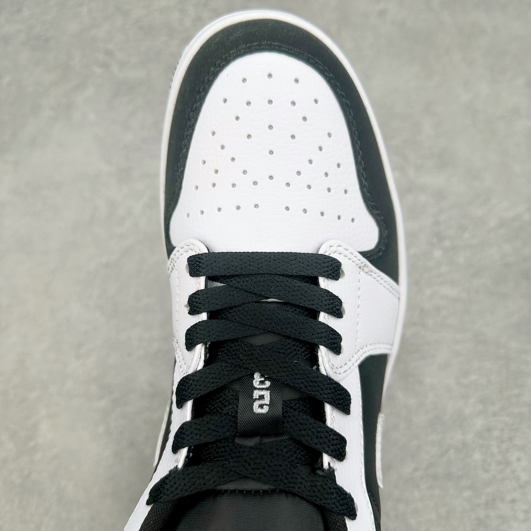 图片[4]-＃福利特价 Air Jordan AJ1 Low 低帮系列 原装楦头纸板开发 完美鞋型 超高清洁度 鞋型不臃肿别扭 原厂内置全掌气垫 A模大底 鞋舌AJ原厂专用牛津布 AJ专用反口珍珠布 原厂无杂质高弹内里海棉 特殊封边弹力鞋带 原鞋开模 拒绝公底 购置公司同步原材料 都有细节原汁原味 忠于原版 尺码：36 36.5 37.5 38 38.5 39 40 40.5 41 42 42.5 43 44 44.5 45-选品中心