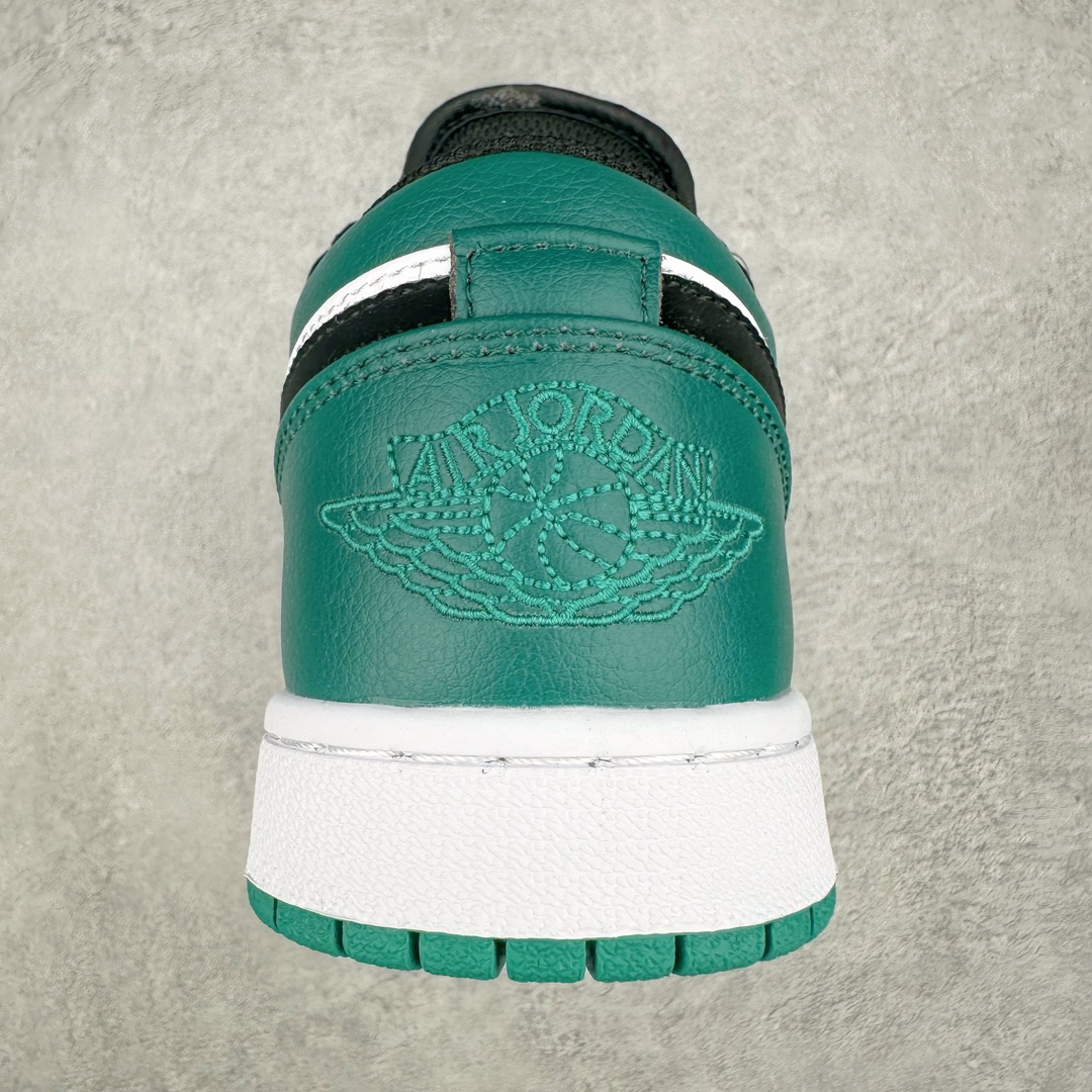 图片[8]-＃福利特价 Air Jordan AJ1 Low 低帮系列 原装楦头纸板开发 完美鞋型 超高清洁度 鞋型不臃肿别扭 原厂内置全掌气垫 A模大底 鞋舌AJ原厂专用牛津布 AJ专用反口珍珠布 原厂无杂质高弹内里海棉 特殊封边弹力鞋带 原鞋开模 拒绝公底 购置公司同步原材料 都有细节原汁原味 忠于原版 尺码：36 36.5 37.5 38 38.5 39 40 40.5 41 42 42.5 43 44 44.5 45-选品中心