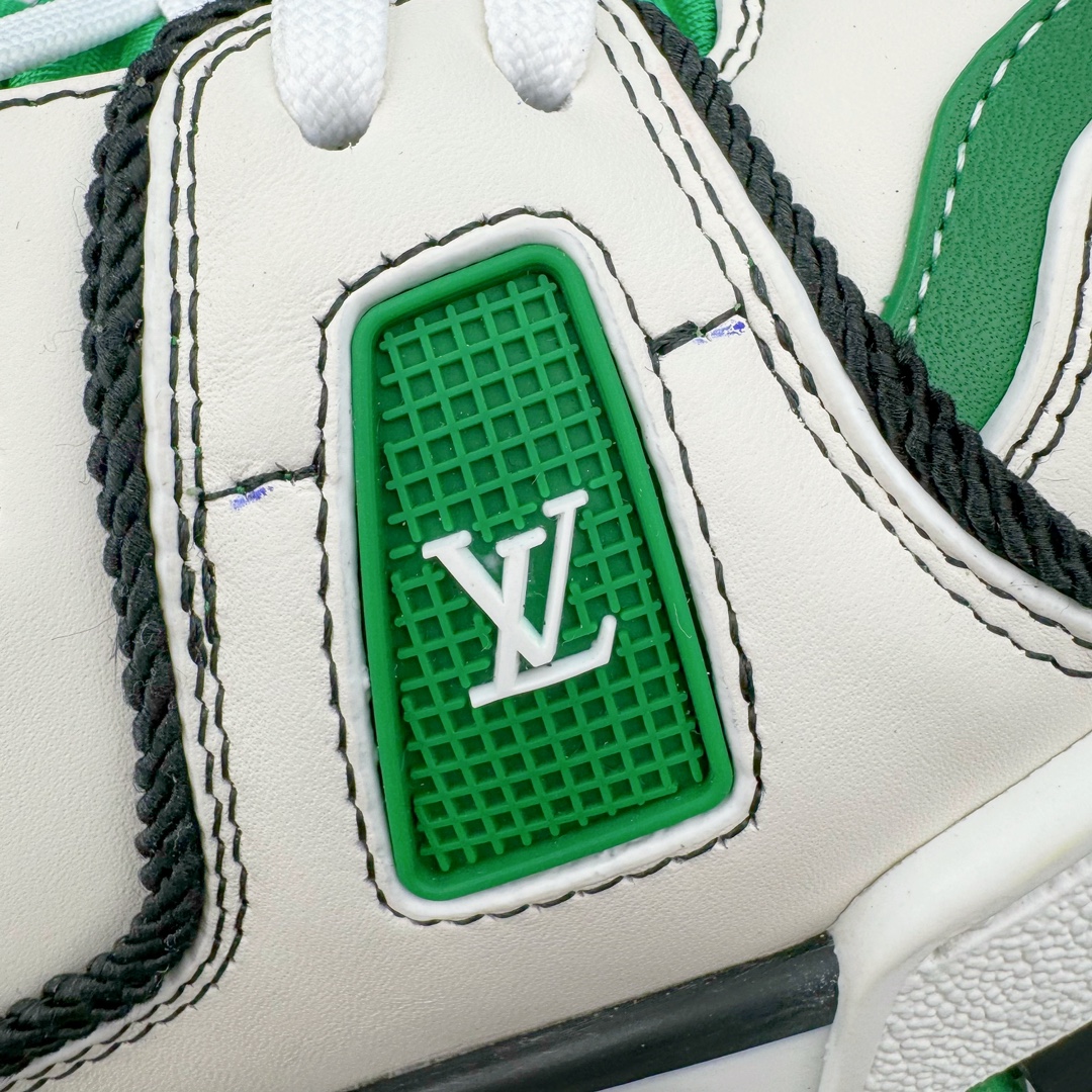 图片[12]-＃ZS纯原 Louis Vuitton Trainer lv时装走秀运动鞋 做旧系列 市场所有版本中综合最强的货品 GD实力大厂出品 全网最全配色更新最快 最成熟的做工稳定的品控 完美鞋型超高的清洁度 零毛边线头瑕疵 全套原楦原纸版原鞋开模 全网最具灵魂的版型 正确原装黄色鞋盒 正确中底印花 鞋面印花3D高频深度立体 全鞋电脑针车 紧密相连 针距密度一致 环保乳胶注塑鞋垫 厚度脚感还原原版 皮面裁剪部位 统一油边封口工艺 原装橡胶大底含胶量大底组合零偏差 专柜全套包装 防尘袋 说明书 质保卡 男女鞋 尺码：35 36 37 38 39 40 41 42 43 44 45-选品中心