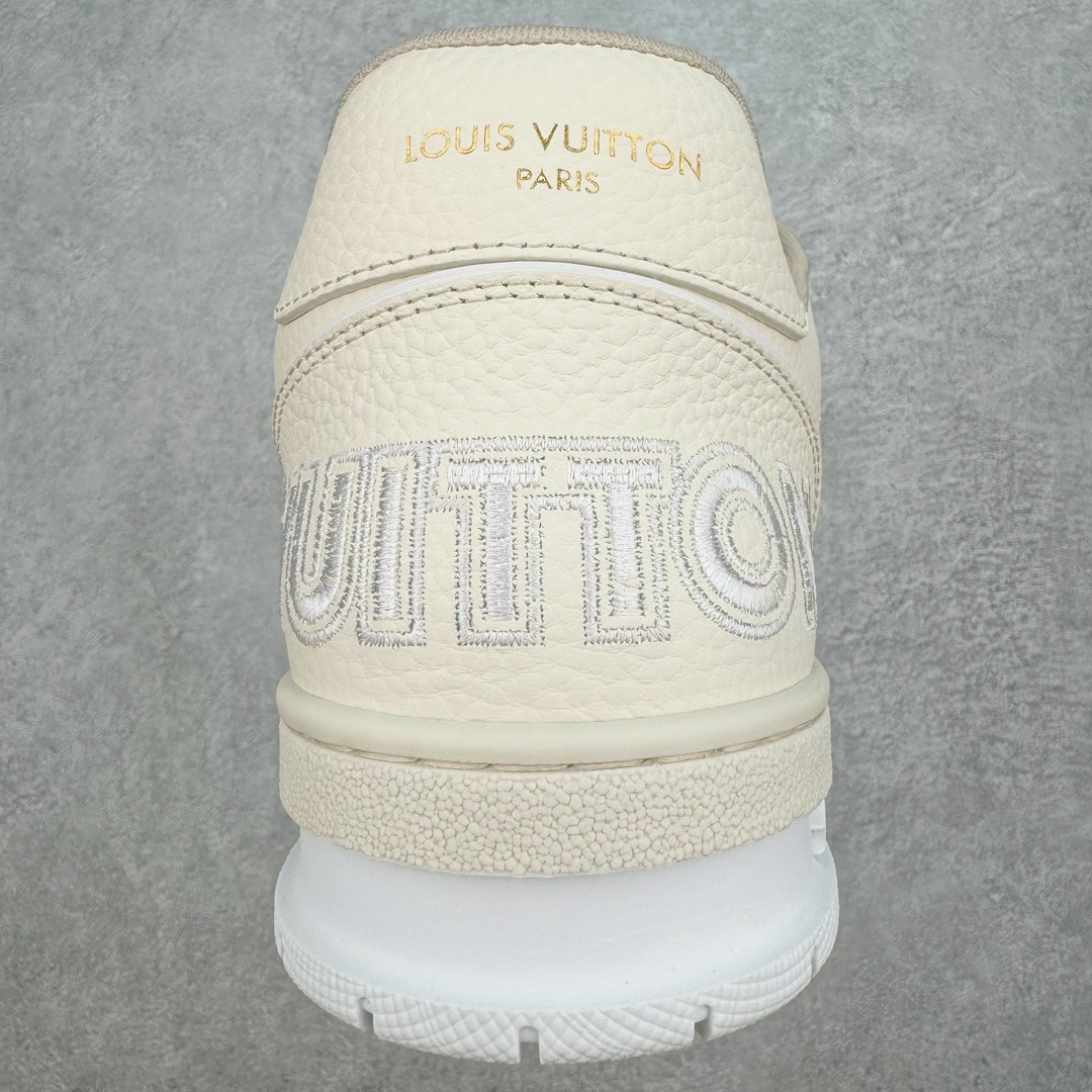 图片[8]-＃GD广顶 Louis Vuitton Trainer lv路易威登时装走秀运动时尚板鞋 外贸零售特供批次 2023全新纸板数据 印花高频效果碾压市面 市售天花板产物 耗时半年巨作 全套原厂新版原纸板楦头开发 原厂特供皮料加持 市场所有版本中综合最强的货品 GD实力大厂出品 全网最全配色更新最快 最成熟的做工稳定的品控 完美鞋型超高的清洁度 零毛边线头瑕疵 全套原楦原纸版原鞋开模 全网最具灵魂的版型 正确原装黄色鞋盒 正确中底印花 鞋面印花3D高频深度立体 全鞋电脑针车 紧密相连 针距密度一致 环保乳胶注塑鞋垫 厚度脚感还原原版 皮面裁剪部位 统一油边封口工艺 原装橡胶大底含胶量大底组合零偏差 专柜全套包装 防尘袋 说明书 质保卡 男女鞋 尺码：35 36 37 38 39 40 41 42 43 44 45-选品中心