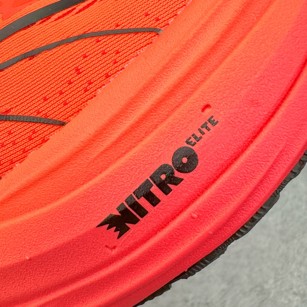 图片[16]-＃F版 Puma Race TO Beat The Elite 彪马低帮专业越野户外跑步鞋 这款鞋5mm的前后掌落差能让你贴近自然跑的步态 使你的身体对鞋子的缓震和支撑特性依赖变少 从而增加自身的下肢力量 鞋底防滑性能在下坡的石板台阶和原始路面都有很好的表现 厚底设计 在快速下坡时起到缓震保护作用 减少重力给予脚踝 膝部 髋关节等处带来的冲击力 310088 尺码：36 36.5 37 38 38.5 39 40 40.5 41 42 42.5 43 44 45-选品中心