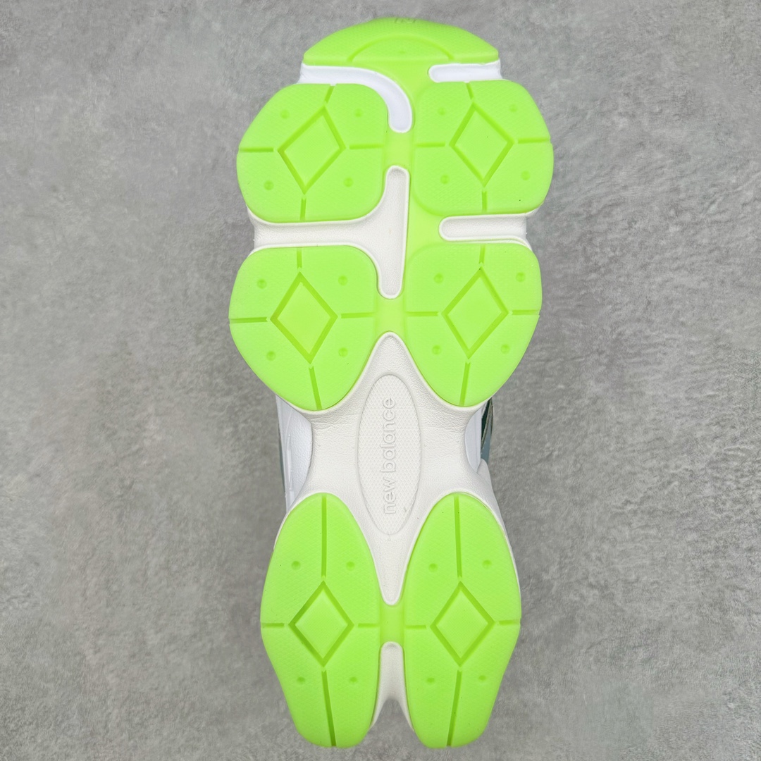 图片[9]-＃纯原 New Balance NB9060 复古运动鞋 新百伦又带来了新鞋型 并且是与芝加哥街头品牌 Joe Freshgoods 的联名款 鞋身主体采用了类似 990 系列的设计风格 与传统复古慢跑鞋区别不大 最大的变化就是鞋底部分 在传统设计的中底外层 增加了多个分区的模块 圆润的线条设计与我们熟悉的 New Balance 风格截然不同 但与同样充满弧形线条的鞋面搭配，看起来毫无违和感 尺码：36-45-选品中心