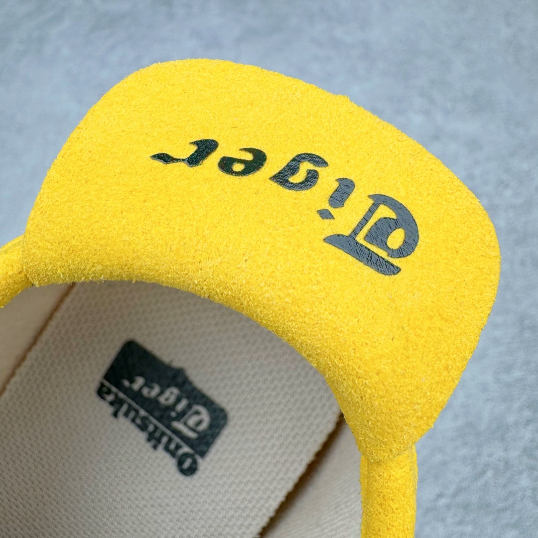 图片[14]-＃HK纯原福利 Asics Onitsuka Tiger MEXICO 66 亚瑟士鬼冢虎复古经典板鞋 市场最强版本 原厂牛津布加持 海外订单工厂出品 超成熟稳定的做工品控 原装全套纸板楦头开发 原汁原味 完美呈现版型 私模正确鞋底咬花纹路 一比一鞋头弧度高度鞋身弧度 绝不口嗨 细节品控鞋型随意秒杀市面 原档咬花纹路私模大底 一个单元有六个三角形 总体形拼接呈现花瓣状 官方四联吊牌 原装Ortholite轻量化鞋垫 原盒原配 质保卡 说明书 钢印防尘纸 纸板中底带钢印 乳胶组合鞋垫 支持全方位的对比专柜 产品从款式颜色造型上体现出追求舒适和细节的完美 鞋类更是推崇手工制作的严谨与完美 融舒适性与可穿性的设计风格 注重细节的完美和别致魅力 既保持稳重 又不失轻松的时尚感 尺码：36 37 37.5 38 39 39.5 40 40.5 41.5 42 42.5 43.5 44 45 46-选品中心