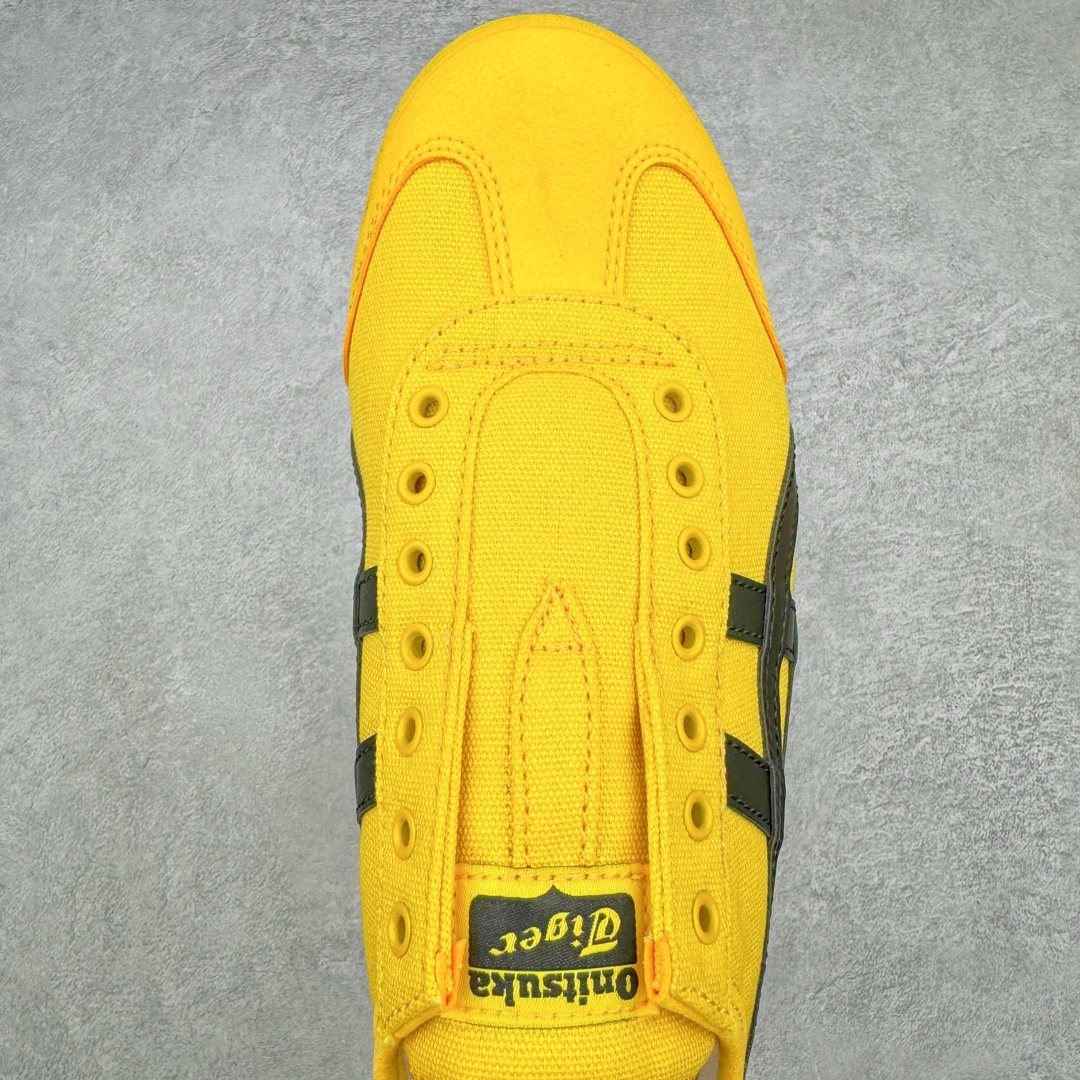 图片[4]-＃HK纯原福利 Asics Onitsuka Tiger MEXICO 66 亚瑟士鬼冢虎复古经典板鞋 市场最强版本 原厂牛津布加持 海外订单工厂出品 超成熟稳定的做工品控 原装全套纸板楦头开发 原汁原味 完美呈现版型 私模正确鞋底咬花纹路 一比一鞋头弧度高度鞋身弧度 绝不口嗨 细节品控鞋型随意秒杀市面 原档咬花纹路私模大底 一个单元有六个三角形 总体形拼接呈现花瓣状 官方四联吊牌 原装Ortholite轻量化鞋垫 原盒原配 质保卡 说明书 钢印防尘纸 纸板中底带钢印 乳胶组合鞋垫 支持全方位的对比专柜 产品从款式颜色造型上体现出追求舒适和细节的完美 鞋类更是推崇手工制作的严谨与完美 融舒适性与可穿性的设计风格 注重细节的完美和别致魅力 既保持稳重 又不失轻松的时尚感 尺码：36 37 37.5 38 39 39.5 40 40.5 41.5 42 42.5 43.5 44 45 46-选品中心