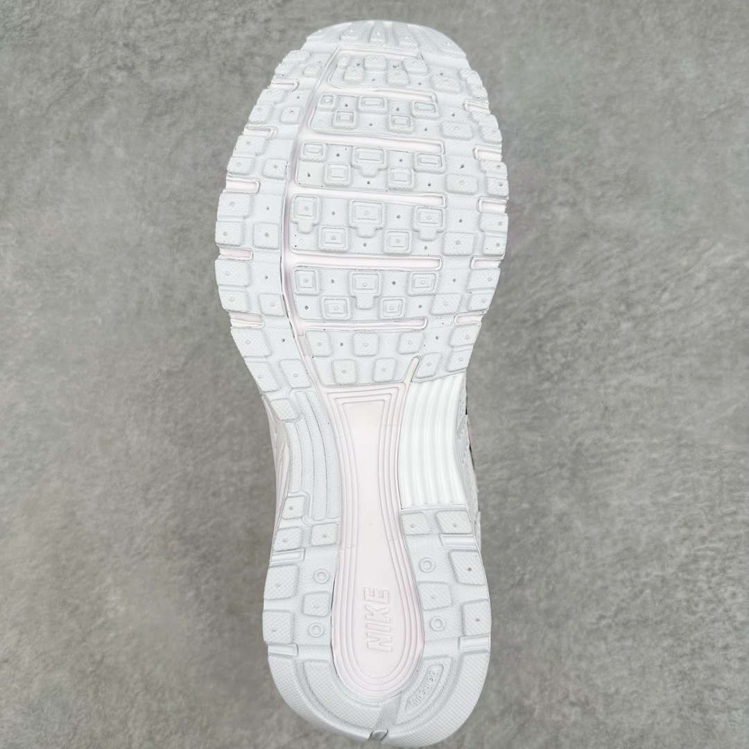 图片[9]-NK P-6000 系列低帮复古老爹风休闲运动舒适慢跑鞋 融合 Pegasus 过往运动鞋设计 助力 21 世纪早期跑步运动跃升时尚新高度 采用透气网眼布、运动风格线条和耐穿覆面 兼具吸睛外观和舒适感受 中底泡绵以田径赛道为灵感 打造厚实设计 缔造出众缓震性能 尺码：36 36.5 37.5 38 38.5 39 40 40.5 41 42 42.5 43 44 44.5 45-选品中心