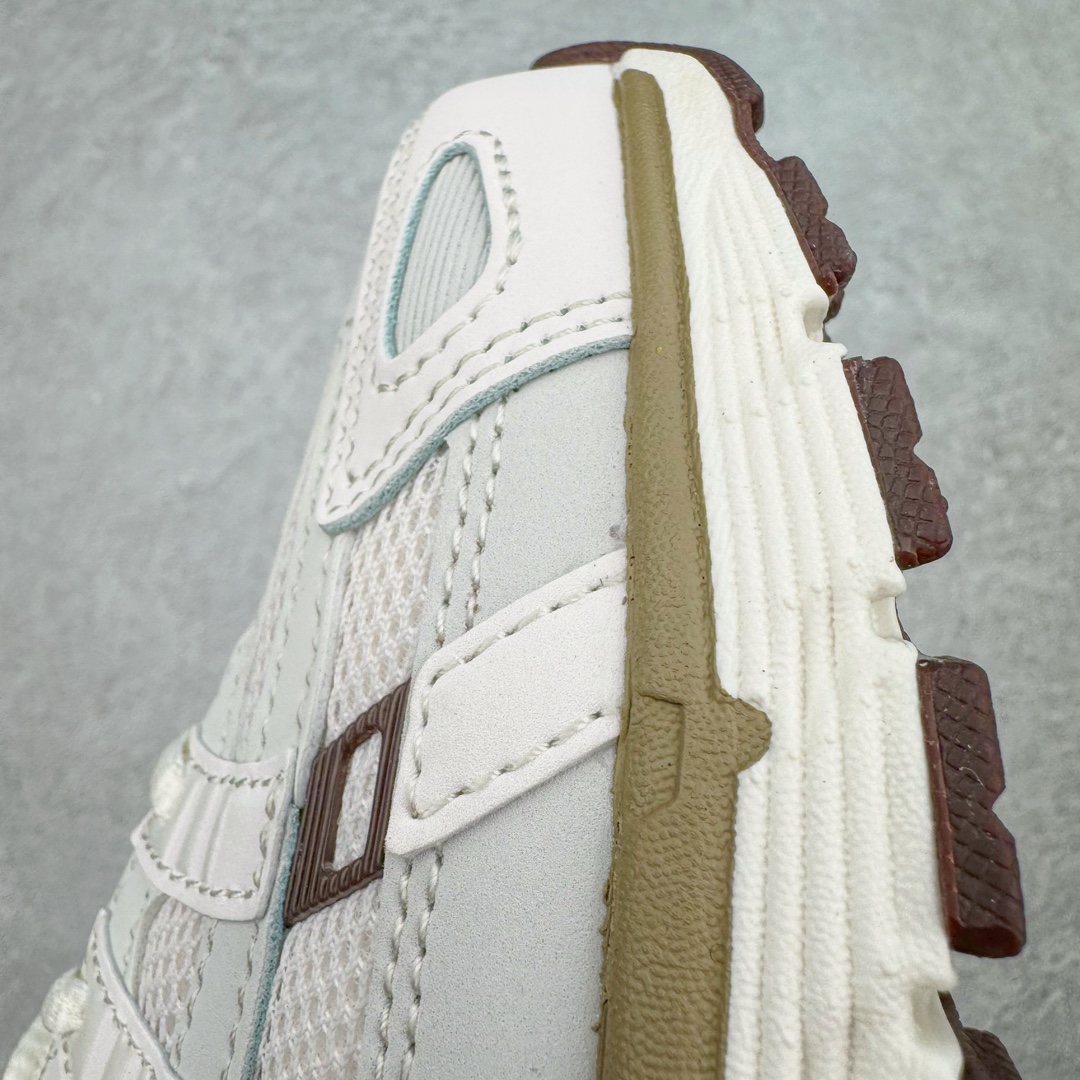 图片[10]-＃CS纯原 NK P-6000 系列低帮复古老爹风休闲运动舒适慢跑鞋 米白褐绿 HF0728-201 购入原鞋原装纸板楦头开发 独家私模四层组合大底 市场唯一正确版本 良心定价 新配色陆续出货 进口三文治网面 融合 Pegasus 过往运动鞋设计 助力 21 世纪早期跑步运动跃升时尚新高度 采用透气网眼布、运动风格线条和耐穿覆面 兼具吸睛外观和舒适感受 中底泡绵以田径赛道为灵感 打造厚实设计 缔造出众缓震性能 尺码：36 36.5 37.5 38 38.5 39 40 40.5 41 42 42.5 43 44 44.5 45-选品中心