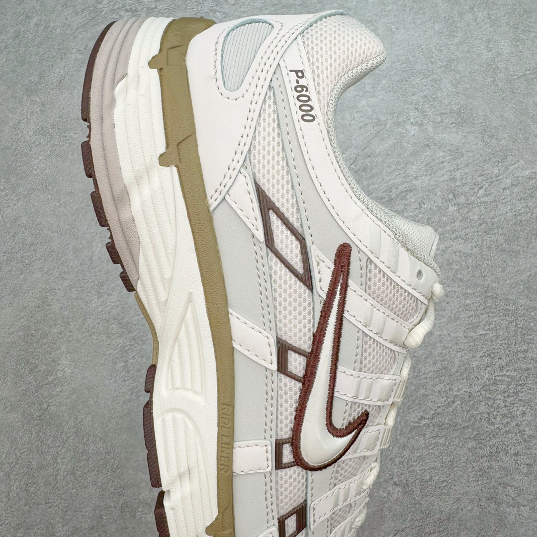 图片[7]-＃CS纯原 NK P-6000 系列低帮复古老爹风休闲运动舒适慢跑鞋 米白褐绿 HF0728-201 购入原鞋原装纸板楦头开发 独家私模四层组合大底 市场唯一正确版本 良心定价 新配色陆续出货 进口三文治网面 融合 Pegasus 过往运动鞋设计 助力 21 世纪早期跑步运动跃升时尚新高度 采用透气网眼布、运动风格线条和耐穿覆面 兼具吸睛外观和舒适感受 中底泡绵以田径赛道为灵感 打造厚实设计 缔造出众缓震性能 尺码：36 36.5 37.5 38 38.5 39 40 40.5 41 42 42.5 43 44 44.5 45-选品中心