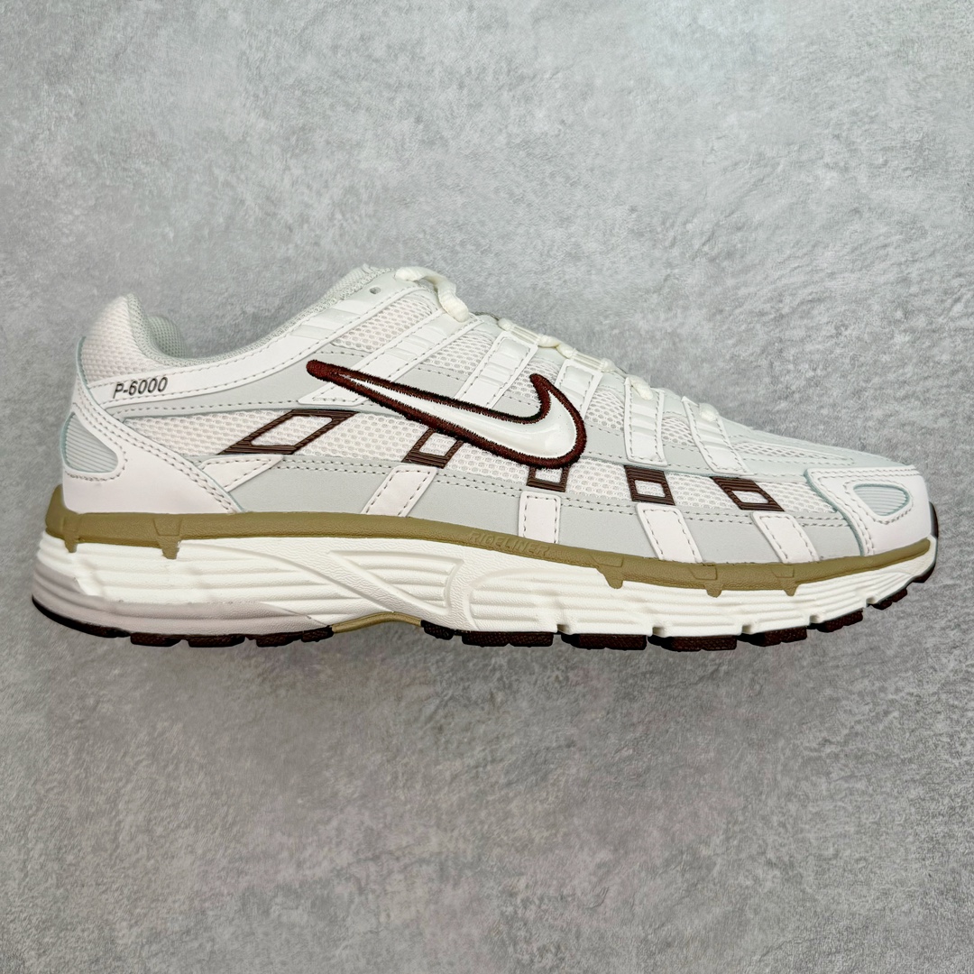 ＃CS纯原 NK P-6000 系列低帮复古老爹风休闲运动舒适慢跑鞋 米白褐绿 HF0728-201 购入原鞋原装纸板楦头开发 独家私模四层组合大底 市场唯一正确版本 良心定价 新配色陆续出货 进口三文治网面 融合 Pegasus 过往运动鞋设计 助力 21 世纪早期跑步运动跃升时尚新高度 采用透气网眼布、运动风格线条和耐穿覆面 兼具吸睛外观和舒适感受 中底泡绵以田径赛道为灵感 打造厚实设计 缔造出众缓震性能 尺码：36 36.5 37.5 38 38.5 39 40 40.5 41 42 42.5 43 44 44.5 45-选品中心
