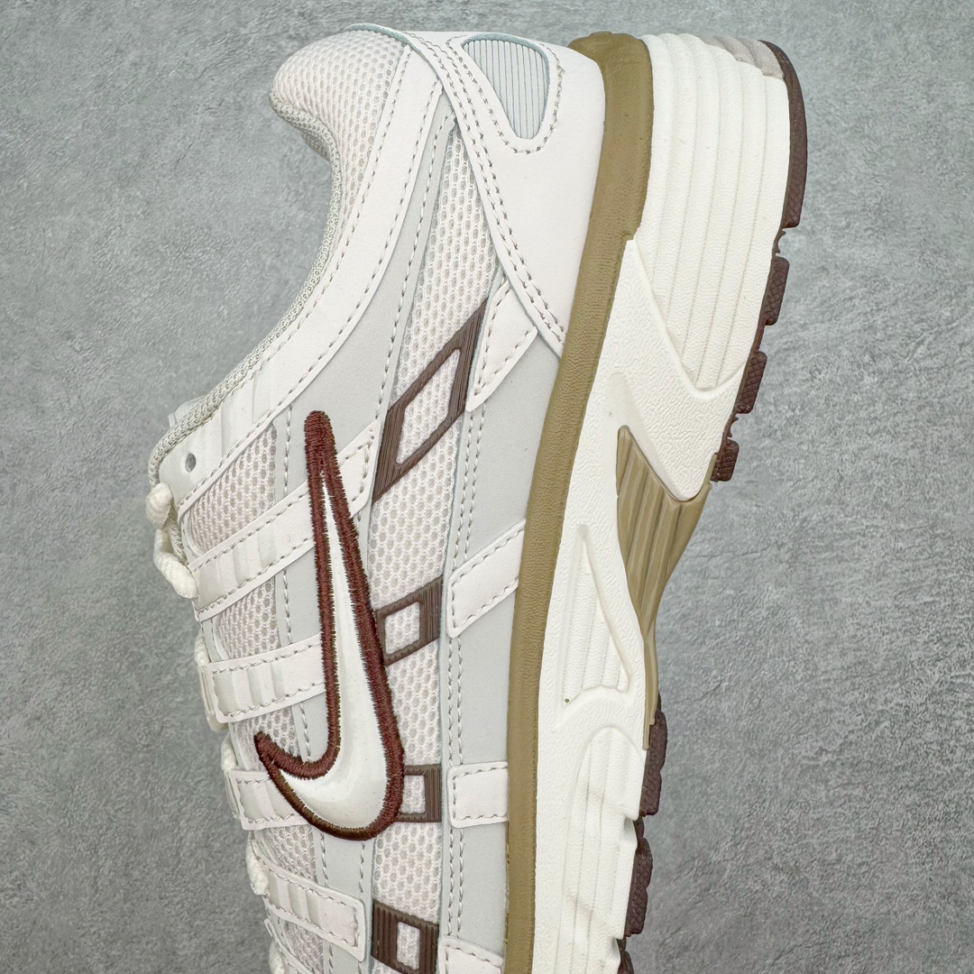 图片[6]-＃CS纯原 NK P-6000 系列低帮复古老爹风休闲运动舒适慢跑鞋 米白褐绿 HF0728-201 购入原鞋原装纸板楦头开发 独家私模四层组合大底 市场唯一正确版本 良心定价 新配色陆续出货 进口三文治网面 融合 Pegasus 过往运动鞋设计 助力 21 世纪早期跑步运动跃升时尚新高度 采用透气网眼布、运动风格线条和耐穿覆面 兼具吸睛外观和舒适感受 中底泡绵以田径赛道为灵感 打造厚实设计 缔造出众缓震性能 尺码：36 36.5 37.5 38 38.5 39 40 40.5 41 42 42.5 43 44 44.5 45-选品中心