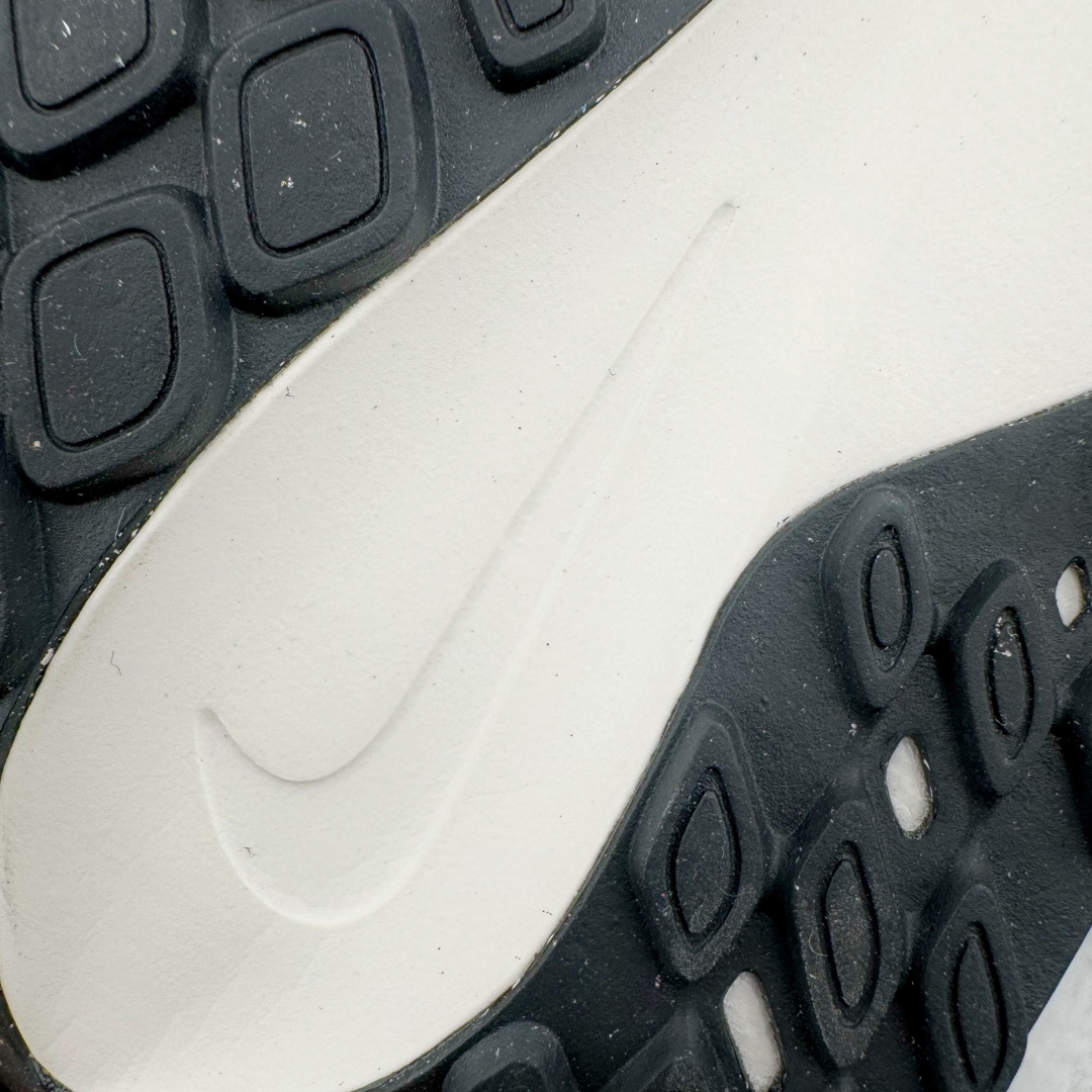 图片[14]-＃纯原 NK Zoom Pegasus 飞马41代马拉松系列网面透气缓震疾速跑鞋 HJ9068-100 拥有 Zoom Air 一如既往的稳定感和流畅感 鞋面采用工程网眼设计 为特定高热区域营造出色透气性 进一步增加鞋面的穿孔数量 让足部能够快速散热 中足搭配 Flywire 飞线 在高速运动时营造舒适稳定的贴合感 内置Zoon气垫加持 动力十足 尺码：36 36.5 37.5 38 38.5 39 40 40.5 41 42 42.5 43 44 44.5 45-选品中心