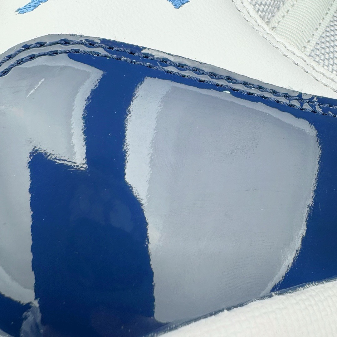 图片[17]-＃Y3纯原 Air Jordan AJ11 Retro High \\\”Win Like \’82\\\” 午夜蓝高帮 378037-123 外贸特供批次 原楦原档案数据开模打造 原厂中底拉帮钢印 原厂漆皮 防冻不开裂 头层皮料 原装鞋撑 水晶大底正确色度色泽 原楦原数据刺绣 原厂车缝走线及对位 毫厘不差 飞人logo采用原数据电脑刺绣 原装正品碳纤维真实碳板 增强抗扭 原内标 原盒标 正确官方原盒 原厂防氧化水晶外底 原厂配套厂全掌solo气垫 独家尺码：40.5 41 42 42.5 43 44 44.5 45 45.5 46 47.5 48.5-选品中心