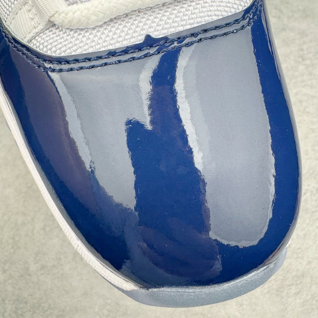 图片[14]-＃Y3纯原 Air Jordan AJ11 Retro High \\\”Win Like \’82\\\” 午夜蓝高帮 378037-123 外贸特供批次 原楦原档案数据开模打造 原厂中底拉帮钢印 原厂漆皮 防冻不开裂 头层皮料 原装鞋撑 水晶大底正确色度色泽 原楦原数据刺绣 原厂车缝走线及对位 毫厘不差 飞人logo采用原数据电脑刺绣 原装正品碳纤维真实碳板 增强抗扭 原内标 原盒标 正确官方原盒 原厂防氧化水晶外底 原厂配套厂全掌solo气垫 独家尺码：40.5 41 42 42.5 43 44 44.5 45 45.5 46 47.5 48.5-选品中心