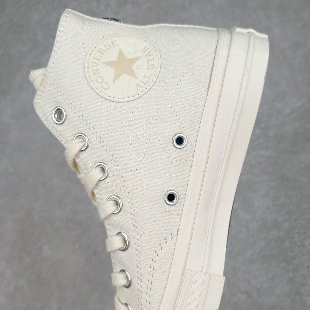 图片[7]-Converse Chuck 70 SNL 白色星星 匡威新款 高帮休闲舒适帆布硫化鞋 经典1970米白鞋身 外侧不同皮质立体星星Logo搭配内侧星状压线 凸显时尚潮流 货号：A11611C 尺码：35 36 36.5 37 37.5 38 39 39.5 41 41.5 42 42.5 43 44-选品中心