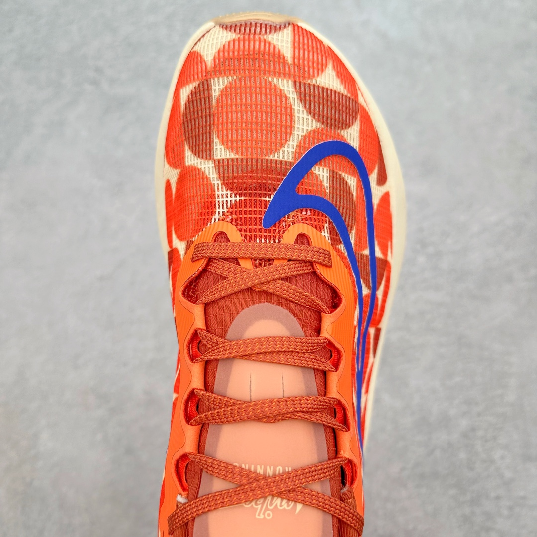 图片[4]-NK Zoom Fly 5 飞行5代马拉松系列低帮透气休闲运动慢跑鞋 FQ7679-800 NK旗下跑鞋阵容持续迎来新成员 今回正式登场的鞋型为 Zoom Fly 5 全鞋大量采用回收材料制成 鞋面搭载创新 Flyknit 技术打造的编织网眼 同时考量了舒适、性能与可持续性 采用大型 ZoomX 中底与 Swoosh 徽标注入等变化 鞋侧还有「Push Limits + Break Barriers」字样叙述 尺码：36 36.5 37.5 38 38.5 39 40 40.5 41 42 42.5 43 44 44.5 45-选品中心