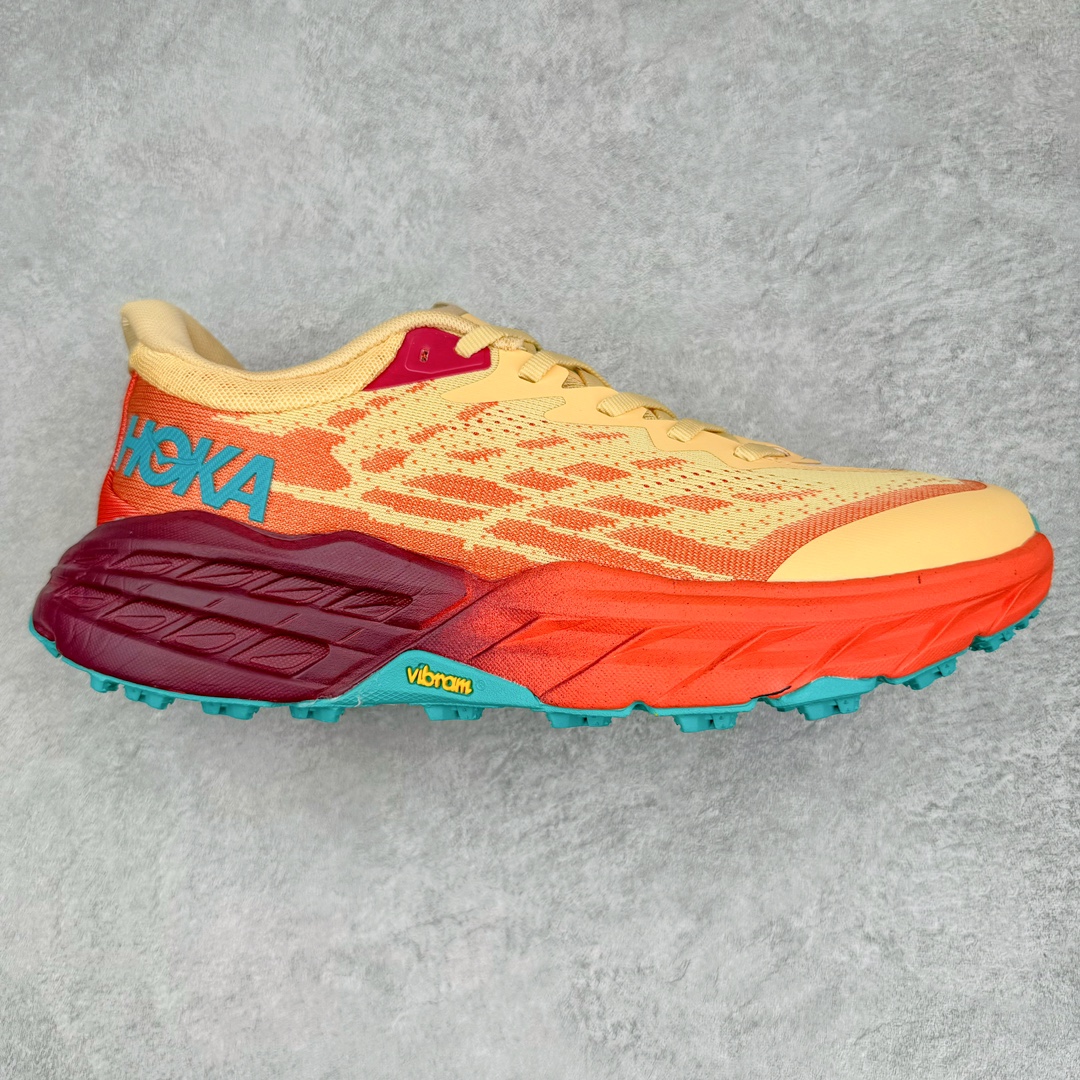 图片[6]-HOKA ONE ONE Speedgoat 5 户外越野跑步鞋 飞速羚羊5系列 新一代工程网纱鞋面 在确保鞋面稳定性的同时减少了固定胶条的使用 鞋面更轻盈、透气、舒适 可回收材料 为环保做出贡献 延伸后跟拉攀 方便快速穿脱 速度型滚动平衡技术 在崎岖的路面上 为平稳顺畅的步伐提供支持 HOKA ONE ONE是来自美国的跑步鞋知名品牌 创立于2009年 始终致力于为所有跑者提供更新、更好的跑步装备 相比常规跑鞋特别研发使用性能独特的几何形跑鞋中底 此种鞋底更厚、更高、回弹性也更好 除了卓越的缓冲性能 它还能为各种阶段的跑者带来更具动感、更加稳定的跑步体验 从设计之初就清楚意识到 要保证跑者步幅的均匀一致 双脚自然而然的运动至关重要 尺码：36 36.5 37.5 38 38.5 39 40 40.5 41 42 42.5 43 44 44.5 45-选品中心