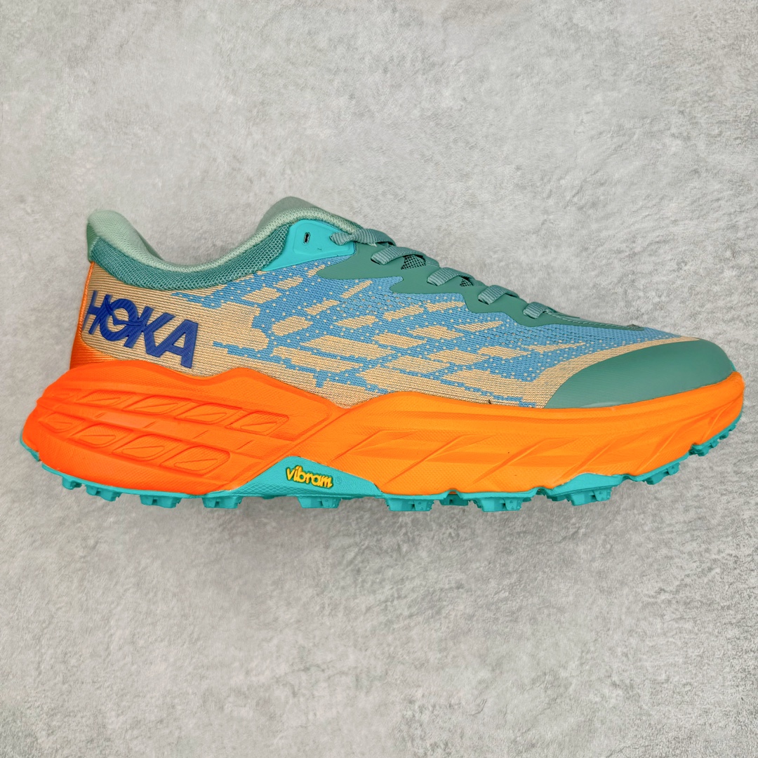 图片[7]-HOKA ONE ONE Speedgoat 5 户外越野跑步鞋 飞速羚羊5系列 新一代工程网纱鞋面 在确保鞋面稳定性的同时减少了固定胶条的使用 鞋面更轻盈、透气、舒适 可回收材料 为环保做出贡献 延伸后跟拉攀 方便快速穿脱 速度型滚动平衡技术 在崎岖的路面上 为平稳顺畅的步伐提供支持 HOKA ONE ONE是来自美国的跑步鞋知名品牌 创立于2009年 始终致力于为所有跑者提供更新、更好的跑步装备 相比常规跑鞋特别研发使用性能独特的几何形跑鞋中底 此种鞋底更厚、更高、回弹性也更好 除了卓越的缓冲性能 它还能为各种阶段的跑者带来更具动感、更加稳定的跑步体验 从设计之初就清楚意识到 要保证跑者步幅的均匀一致 双脚自然而然的运动至关重要 尺码：36 36.5 37.5 38 38.5 39 40 40.5 41 42 42.5 43 44 44.5 45-选品中心