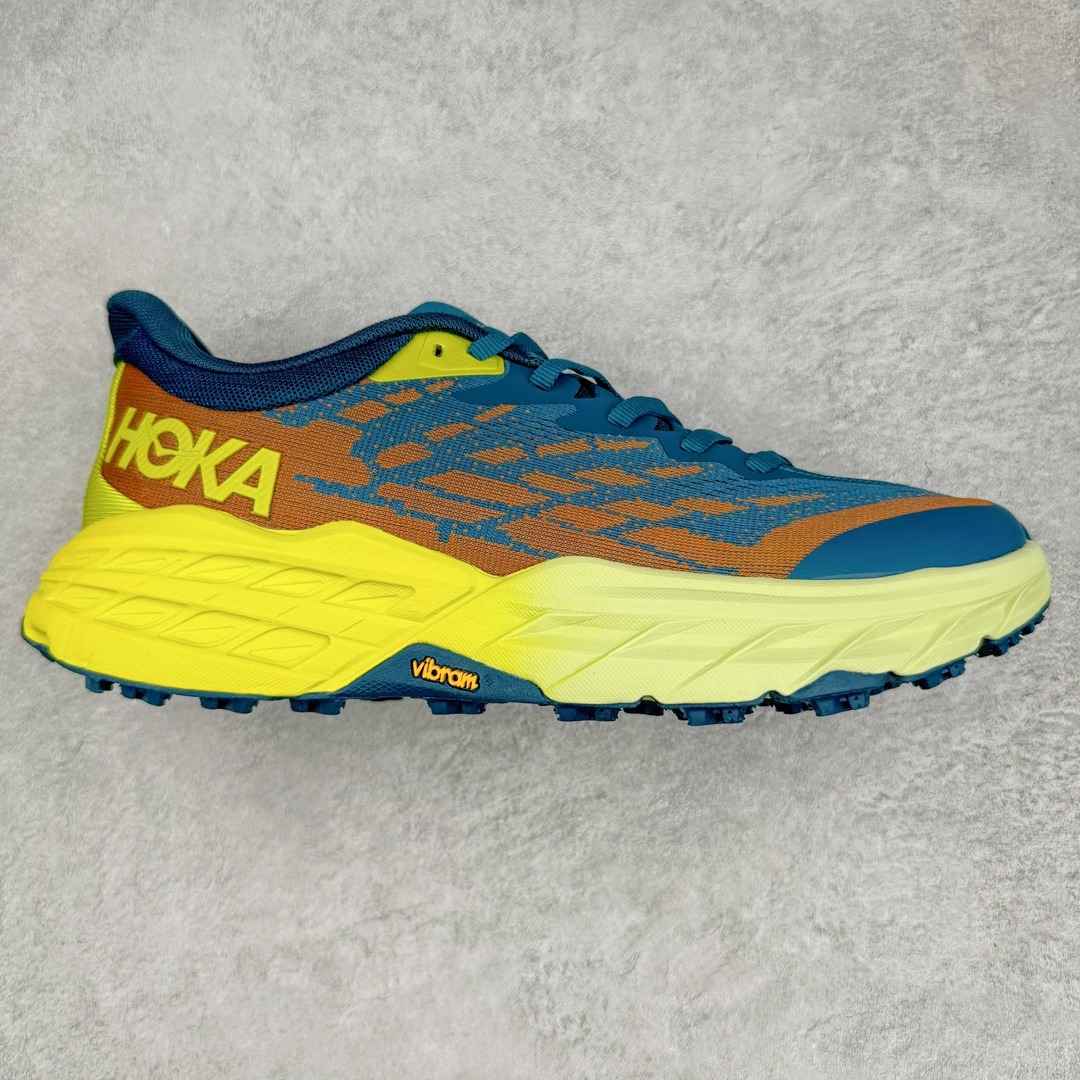 图片[5]-HOKA ONE ONE Speedgoat 5 户外越野跑步鞋 飞速羚羊5系列 新一代工程网纱鞋面 在确保鞋面稳定性的同时减少了固定胶条的使用 鞋面更轻盈、透气、舒适 可回收材料 为环保做出贡献 延伸后跟拉攀 方便快速穿脱 速度型滚动平衡技术 在崎岖的路面上 为平稳顺畅的步伐提供支持 HOKA ONE ONE是来自美国的跑步鞋知名品牌 创立于2009年 始终致力于为所有跑者提供更新、更好的跑步装备 相比常规跑鞋特别研发使用性能独特的几何形跑鞋中底 此种鞋底更厚、更高、回弹性也更好 除了卓越的缓冲性能 它还能为各种阶段的跑者带来更具动感、更加稳定的跑步体验 从设计之初就清楚意识到 要保证跑者步幅的均匀一致 双脚自然而然的运动至关重要 尺码：36 36.5 37.5 38 38.5 39 40 40.5 41 42 42.5 43 44 44.5 45-选品中心