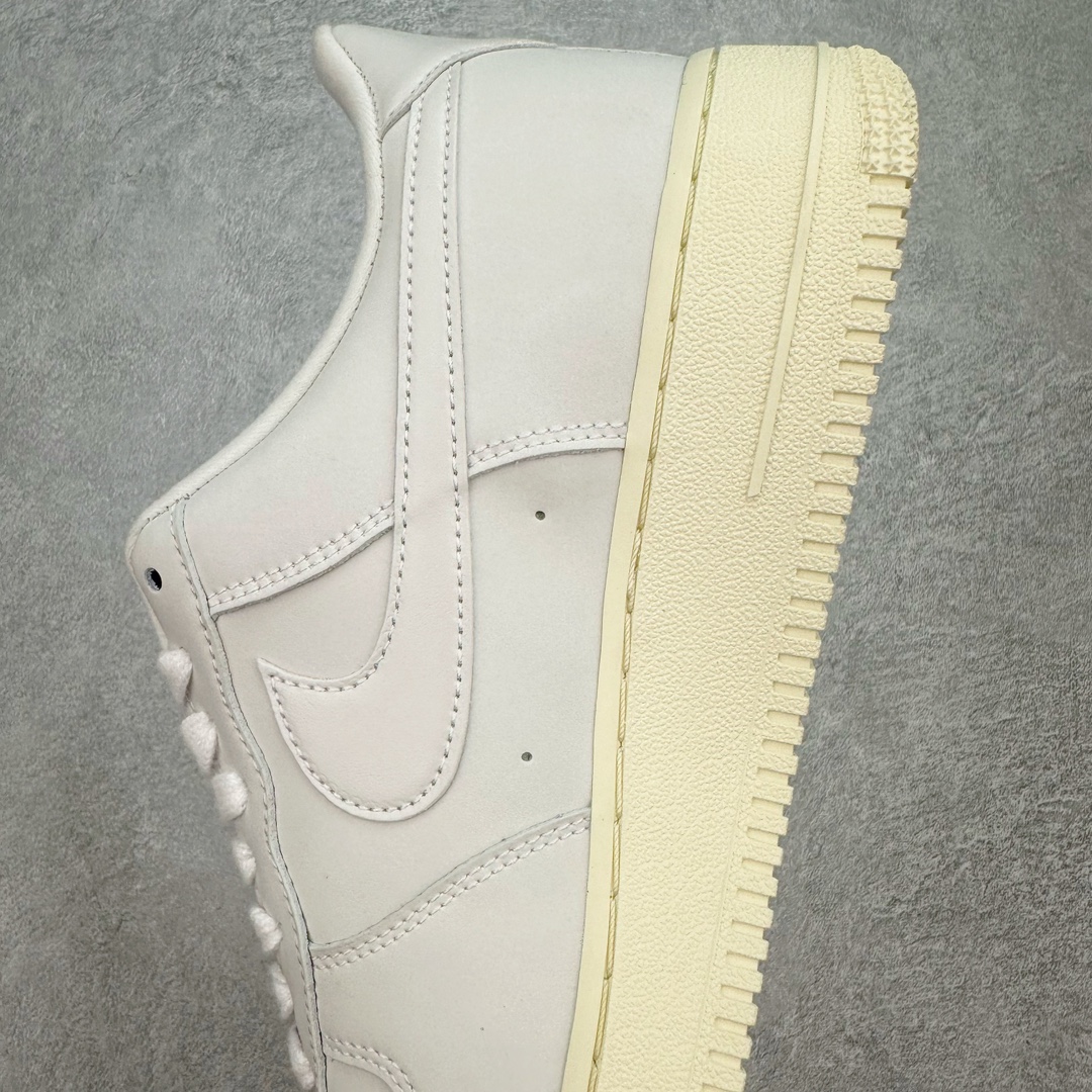 图片[6]-💰180 NK Air Force 1´07 Low 空军一号低帮百搭休闲运动板鞋 DR9503-100 柔软、弹性十足的缓震性能和出色的中底设计 横跨复古与现代的外型结合 造就出风靡全球 三十多年的Force 1 直到今天还深受青睐 SIZE：36 36.5 37.5 38 38.5 39 40 40.5 41 42 42.5 43 44 44.5 45 编码：Tby2936050-运动鞋