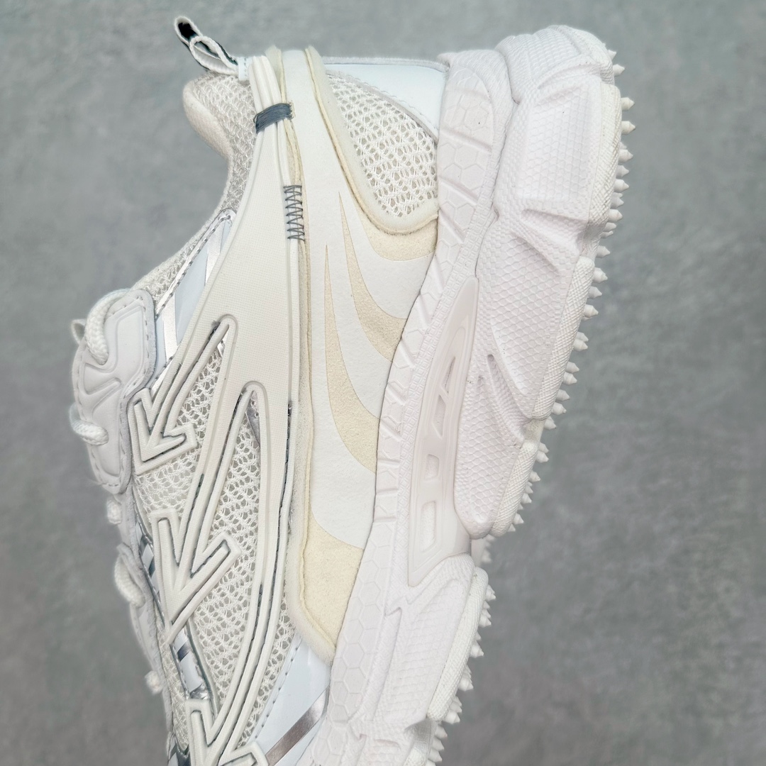 图片[7]-Off-White C/O VirGil Abloh 2024s OW最新款情侣款跑鞋 百分百原盒正确版 原楦原纸板数据开发 4层分离大底 鞋面采用3d立体打印和多种材料拼接而成 防滑耐磨透气性轻便跑鞋 为曾经爆火 并且定位奢潮领域的标志性品牌 Off-White 仍需要不断更新符合当下潮流时尚的复古运动鞋款，以期收获基本盘消费者的关注🌝并将标志性箭头设计置于显著位置。🧊估计将在未来几个月登陆品牌专柜，喜欢的朋友切莫错过✔️ 鞋面：透气网布➕各种特殊定制材料拼接而成✔️ 大底：md+tpu+橡胶组合大底 尺码：35 36 37 38 39 40 41 42 43 44 45-选品中心