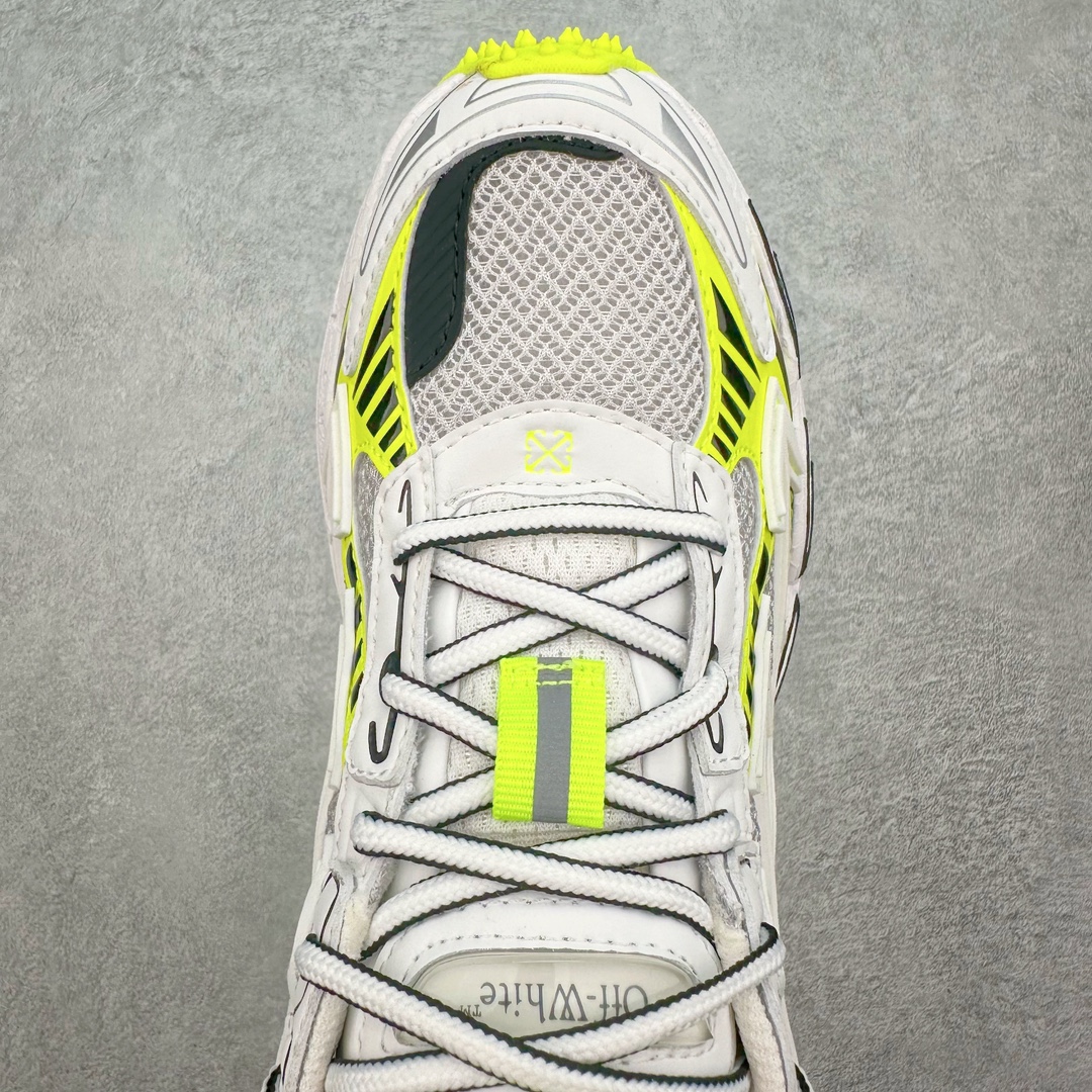 图片[4]-Off-White C/O VirGil Abloh 2024s OW最新款情侣款跑鞋 百分百原盒正确版 原楦原纸板数据开发 4层分离大底 鞋面采用3d立体打印和多种材料拼接而成 防滑耐磨透气性轻便跑鞋 为曾经爆火 并且定位奢潮领域的标志性品牌 Off-White 仍需要不断更新符合当下潮流时尚的复古运动鞋款，以期收获基本盘消费者的关注🌝并将标志性箭头设计置于显著位置。🧊估计将在未来几个月登陆品牌专柜，喜欢的朋友切莫错过✔️ 鞋面：透气网布➕各种特殊定制材料拼接而成✔️ 大底：md+tpu+橡胶组合大底 尺码：35 36 37 38 39 40 41 42 43 44 45-选品中心