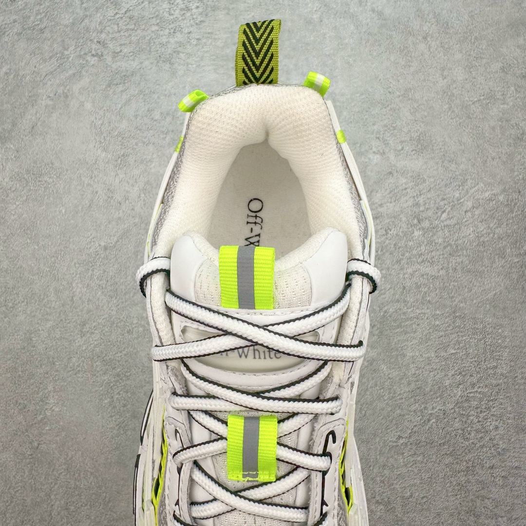 图片[5]-Off-White C/O VirGil Abloh 2024s OW最新款情侣款跑鞋 百分百原盒正确版 原楦原纸板数据开发 4层分离大底 鞋面采用3d立体打印和多种材料拼接而成 防滑耐磨透气性轻便跑鞋 为曾经爆火 并且定位奢潮领域的标志性品牌 Off-White 仍需要不断更新符合当下潮流时尚的复古运动鞋款，以期收获基本盘消费者的关注🌝并将标志性箭头设计置于显著位置。🧊估计将在未来几个月登陆品牌专柜，喜欢的朋友切莫错过✔️ 鞋面：透气网布➕各种特殊定制材料拼接而成✔️ 大底：md+tpu+橡胶组合大底 尺码：35 36 37 38 39 40 41 42 43 44 45-选品中心