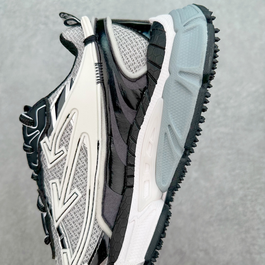 图片[7]-Off-White C/O VirGil Abloh 2024s OW最新款情侣款跑鞋 百分百原盒正确版 原楦原纸板数据开发 4层分离大底 鞋面采用3d立体打印和多种材料拼接而成 防滑耐磨透气性轻便跑鞋 为曾经爆火 并且定位奢潮领域的标志性品牌 Off-White 仍需要不断更新符合当下潮流时尚的复古运动鞋款，以期收获基本盘消费者的关注🌝并将标志性箭头设计置于显著位置。🧊估计将在未来几个月登陆品牌专柜，喜欢的朋友切莫错过✔️ 鞋面：透气网布➕各种特殊定制材料拼接而成✔️ 大底：md+tpu+橡胶组合大底 尺码：35 36 37 38 39 40 41 42 43 44 45-选品中心