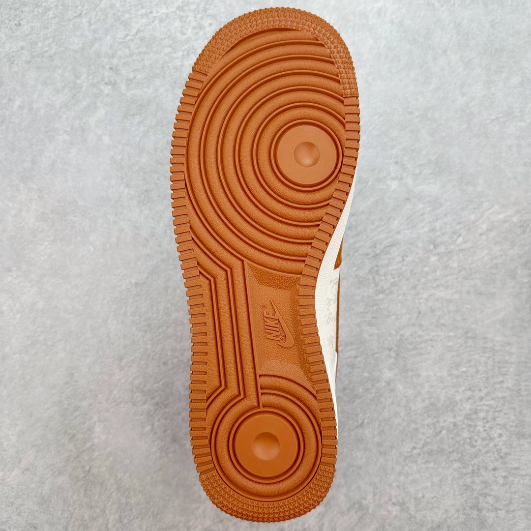 图片[9]-＃福利特价 NK Air Force 1´07 Low 空军一号低帮百搭休闲运动板鞋 BA8806-847 柔软、弹性十足的缓震性能和出色的中底设计 横跨复古与现代的外型结合 造就出风靡全球 三十多年的Force 1 直到今天还深受青睐 尺码：36 36.5 37.5 38 38.5 39 40 40.5 41 42 42.5 43 44 44.5 45-选品中心