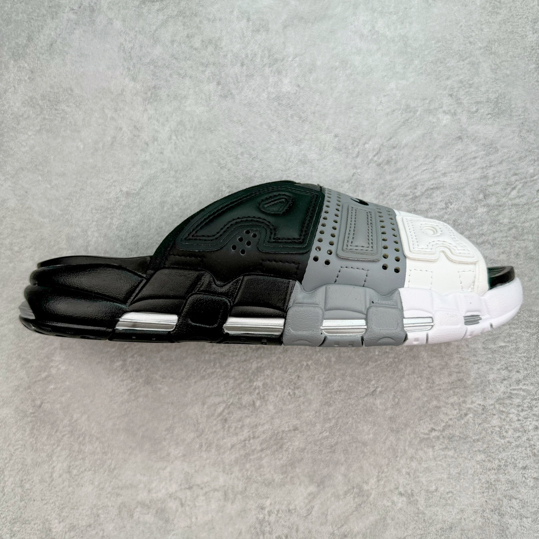 💰150 NK Air More Uptempo ’96 Slide 皮蓬大AIR 拖鞋 以流行于街头的涂鸦文化为设计灵感，整体的设计风格夸张而充满魅力，厚实而充满质感的皮质鞋面两侧印刻了一对巨大的字母“AIR”，独特炫酷的外观惊艳无比 SIZE：36 36.5 37.5 38 38.5 39 40 40.5 41 42 42.5 43 44 44.5 45 46 编码：CFby2936020-运动鞋