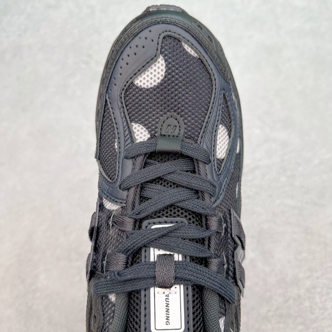 图片[4]-＃DT纯原 新百伦NB New Balance M1906系列 全套原楦原纸板原厂数据开发 进口三明治网面 原装进口皮料正确绒感卡色 正确中底拉帮中底网布细节 原厂标裁 带紫光防伪 定制后跟透明水晶模块 冲裁组合 大底贴合程度胶水上色把控完美 整洁度挑战全网艺术家 多道序QC把关品质完善 匠心打造 耗时两个月开发完成 工艺极其复杂难度可想而知 新开独立私模大底 正确六层组合大底 高端零售专供产物 尺码：36 37 37.5 38 38.5 39 40 40.5 41 42 42.5 43 44 45-选品中心