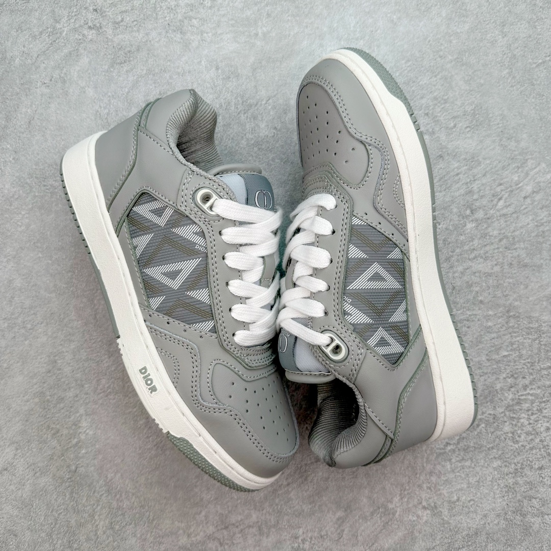图片[3]-＃福利特价 Dior迪奥2021秋冬最新B27系列 敢与AJ大迪奥相媲美 由意大利工坊匠心打造 黄俊捷、林一等各大明星、网红博主争先上脚且全国各大专柜一鞋难求 鞋面牛皮拼接D印花LOGO 内里进口网布、TPU大底以别具一格的立体效果 展现摩登优雅格调 高街潮流搭配必备潮品 尺码：36 37 38 39 40 41 42 43 44 45-选品中心