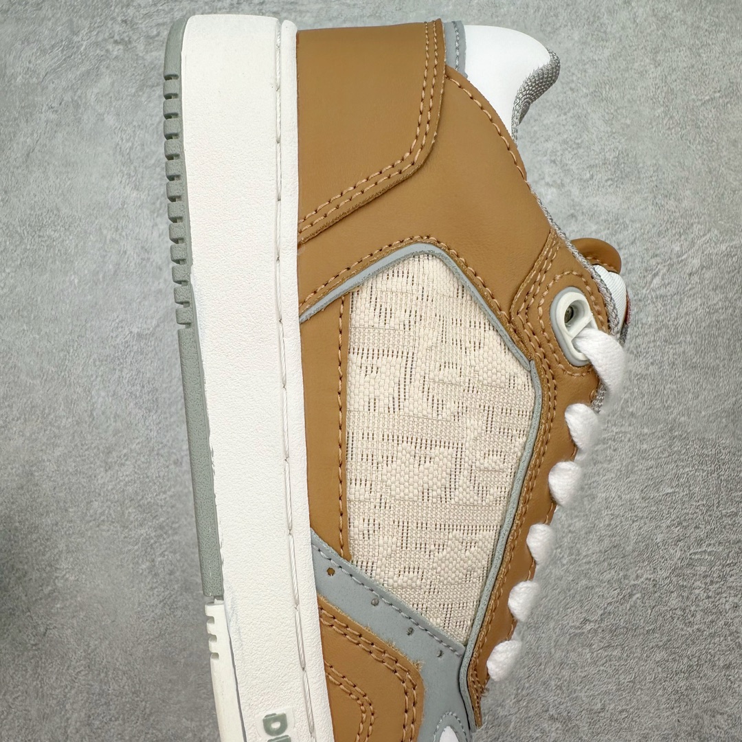 图片[6]-＃福利特价 Dior迪奥2021秋冬最新B27系列 敢与AJ大迪奥相媲美 由意大利工坊匠心打造 黄俊捷、林一等各大明星、网红博主争先上脚且全国各大专柜一鞋难求 鞋面牛皮拼接D印花LOGO 内里进口网布、TPU大底以别具一格的立体效果 展现摩登优雅格调 高街潮流搭配必备潮品 尺码：36 37 38 39 40 41 42 43 44 45-选品中心