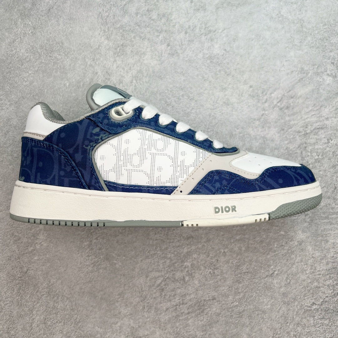 #福利特价 Dior迪奥2021秋冬最新B27系列 敢与AJ大迪奥相媲美 由意大利工坊匠心打造 黄俊捷、林一等各大明星、网红博主争先上脚且全国各大专柜一鞋难求 鞋面牛皮拼接D印花LOGO 内里进口网布、TPU大底以别具一格的立体效果 展现摩登优雅格调 高街潮流搭配必备潮品 尺码:36 37 38 39 40 41 42 43 44 45-选品中心