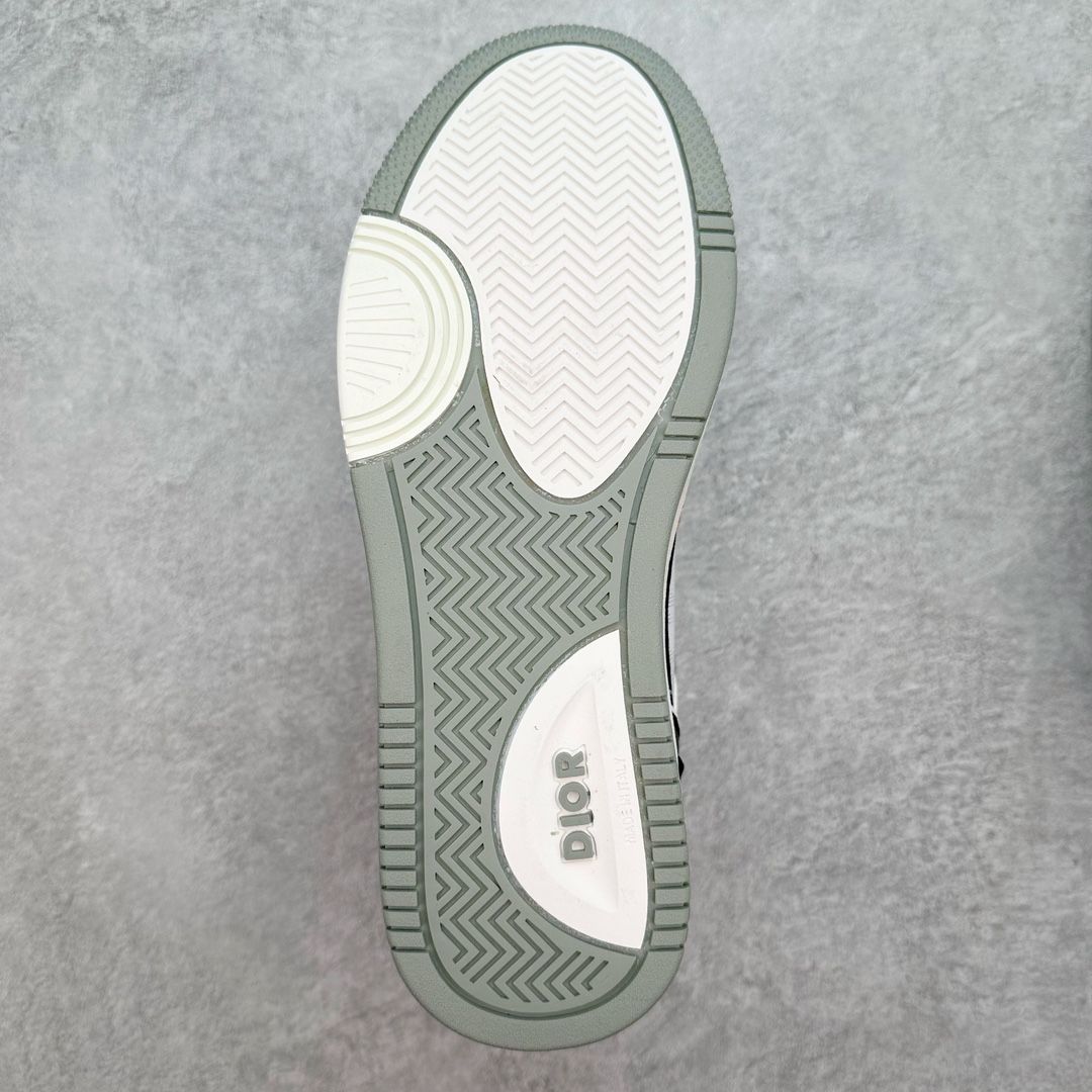 图片[9]-＃福利特价 Dior迪奥2021秋冬最新B27系列 敢与AJ大迪奥相媲美 由意大利工坊匠心打造 黄俊捷、林一等各大明星、网红博主争先上脚且全国各大专柜一鞋难求 鞋面牛皮拼接D印花LOGO 内里进口网布、TPU大底以别具一格的立体效果 展现摩登优雅格调 高街潮流搭配必备潮品 尺码：36 37 38 39 40 41 42 43 44 45-选品中心