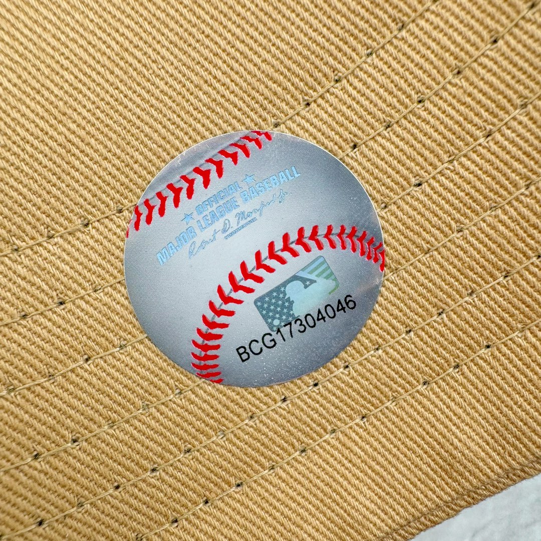 图片[9]-＃越南正单清货 MLB CP77 字母刺绣软顶棉制鸭舌帽 男女同款明星同款 卡其色 32CP77011 尺寸55×61CM 目前百分百过验所有鉴定平台 过验所有鉴定师 承诺百分百越南正品代工厂出厂的东西 假一赔十 可过验线上所有鉴定平台 所有权威鉴定师 无包装无吊牌 可射得物 无配件直接无法鉴定退回 有吊牌可直接卖得物 纯正品的东西因为做不出达标的配件不能大批量卖得物 直接亏本白菜价格处理 库存1w+ 整个夏天不愁卖 展示渠道 狠狠拿捏客户的东西 价格又OK 非常合适-选品中心