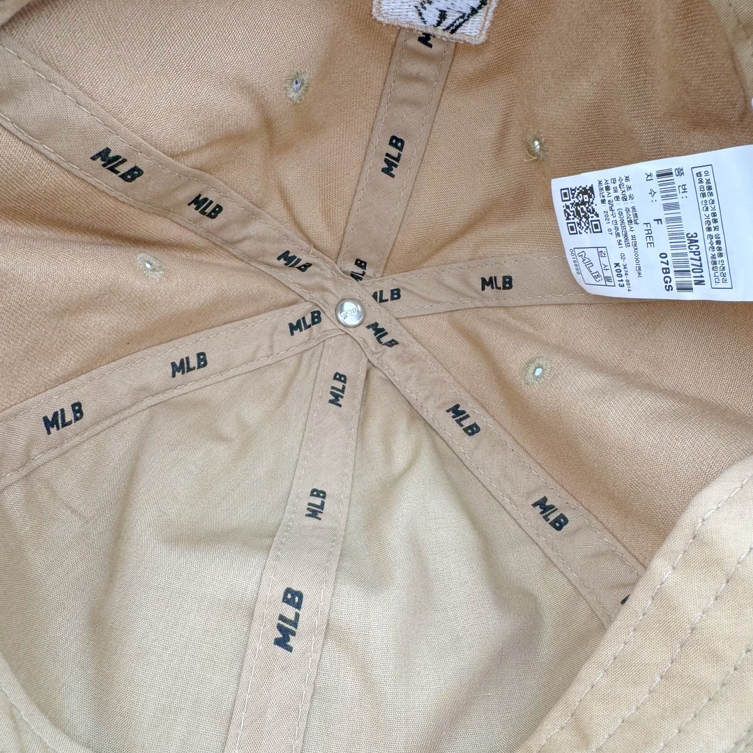 图片[15]-＃越南正单清货 MLB CP77 字母刺绣软顶棉制鸭舌帽 男女同款明星同款 卡其色 32CP77011 尺寸55×61CM 目前百分百过验所有鉴定平台 过验所有鉴定师 承诺百分百越南正品代工厂出厂的东西 假一赔十 可过验线上所有鉴定平台 所有权威鉴定师 无包装无吊牌 可射得物 无配件直接无法鉴定退回 有吊牌可直接卖得物 纯正品的东西因为做不出达标的配件不能大批量卖得物 直接亏本白菜价格处理 库存1w+ 整个夏天不愁卖 展示渠道 狠狠拿捏客户的东西 价格又OK 非常合适-选品中心