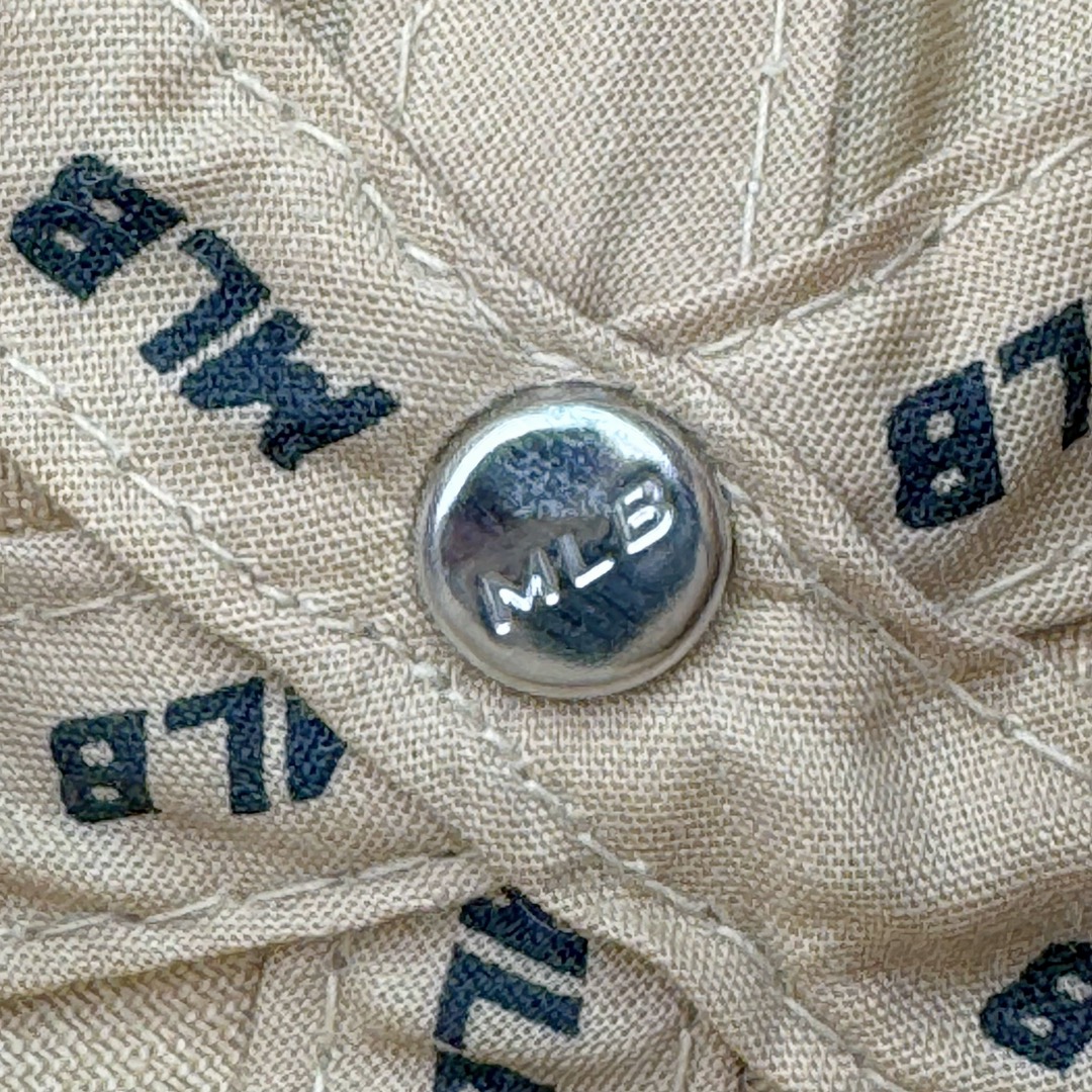 图片[16]-＃越南正单清货 MLB CP77 字母刺绣软顶棉制鸭舌帽 男女同款明星同款 卡其色 32CP77011 尺寸55×61CM 目前百分百过验所有鉴定平台 过验所有鉴定师 承诺百分百越南正品代工厂出厂的东西 假一赔十 可过验线上所有鉴定平台 所有权威鉴定师 无包装无吊牌 可射得物 无配件直接无法鉴定退回 有吊牌可直接卖得物 纯正品的东西因为做不出达标的配件不能大批量卖得物 直接亏本白菜价格处理 库存1w+ 整个夏天不愁卖 展示渠道 狠狠拿捏客户的东西 价格又OK 非常合适-选品中心