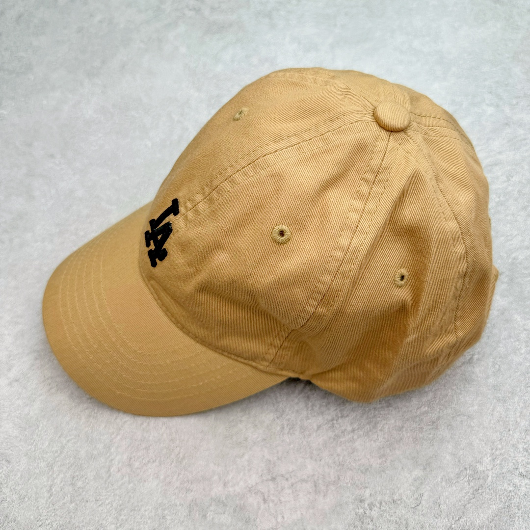 图片[4]-＃越南正单清货 MLB CP77 字母刺绣软顶棉制鸭舌帽 男女同款明星同款 卡其色 32CP77011 尺寸55×61CM 目前百分百过验所有鉴定平台 过验所有鉴定师 承诺百分百越南正品代工厂出厂的东西 假一赔十 可过验线上所有鉴定平台 所有权威鉴定师 无包装无吊牌 可射得物 无配件直接无法鉴定退回 有吊牌可直接卖得物 纯正品的东西因为做不出达标的配件不能大批量卖得物 直接亏本白菜价格处理 库存1w+ 整个夏天不愁卖 展示渠道 狠狠拿捏客户的东西 价格又OK 非常合适-选品中心