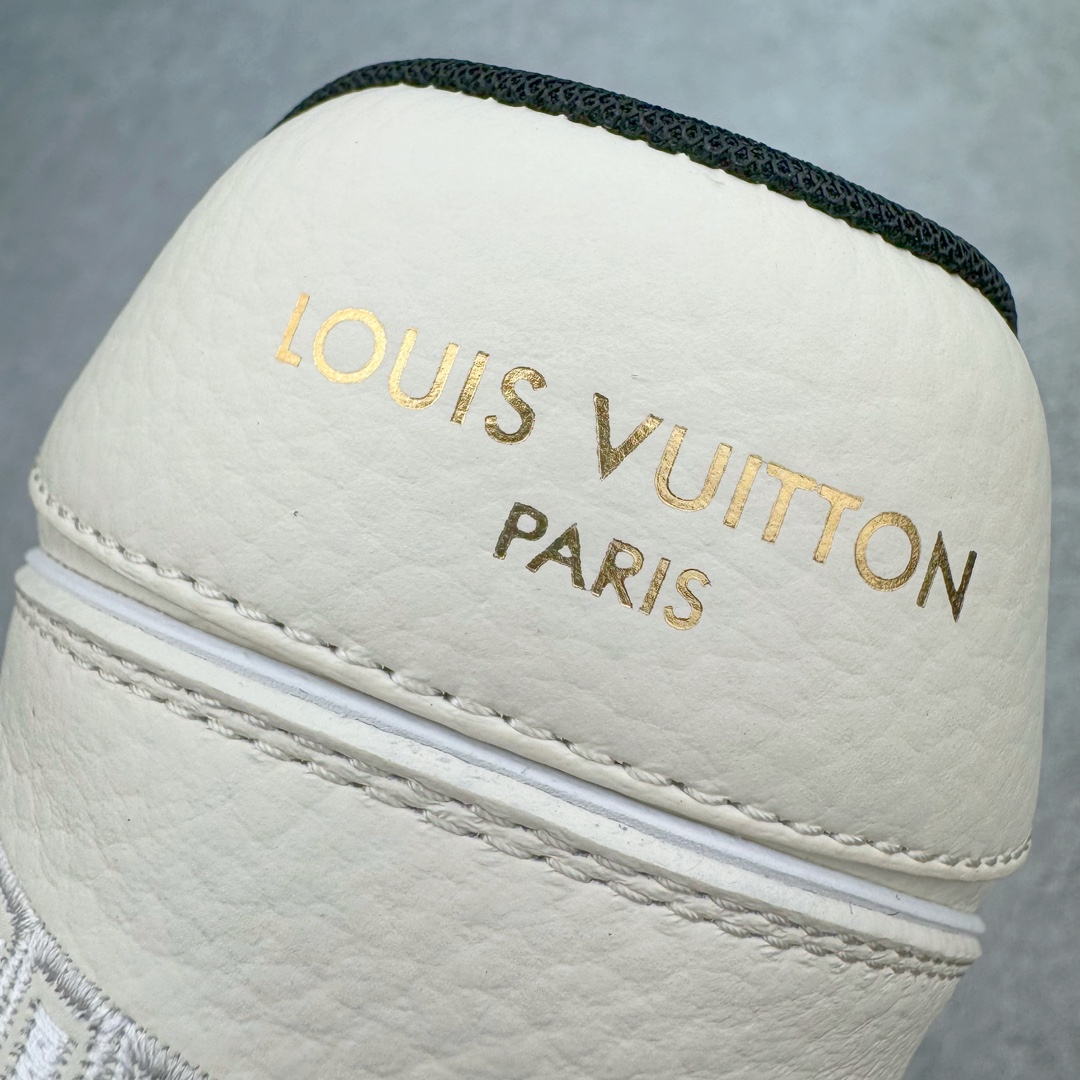 图片[12]-＃GD广顶 Louis Vuitton Trainer lv路易威登时装走秀运动时尚板鞋 外贸零售特供批次 2023全新纸板数据 印花高频效果碾压市面 市售天花板产物 耗时半年巨作 全套原厂新版原纸板楦头开发 原厂特供皮料加持 市场所有版本中综合最强的货品 GD实力大厂出品 全网最全配色更新最快 最成熟的做工稳定的品控 完美鞋型超高的清洁度 零毛边线头瑕疵 全套原楦原纸版原鞋开模 全网最具灵魂的版型 正确原装黄色鞋盒 正确中底印花 鞋面印花3D高频深度立体 全鞋电脑针车 紧密相连 针距密度一致 环保乳胶注塑鞋垫 厚度脚感还原原版 皮面裁剪部位 统一油边封口工艺 原装橡胶大底含胶量大底组合零偏差 专柜全套包装 防尘袋 说明书 质保卡 男女鞋 尺码：35 36 37 38 39 40 41 42 43 44 45-选品中心