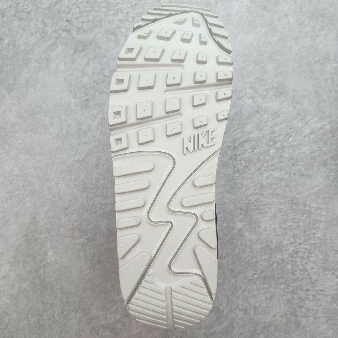 图片[9]-＃福利特价 NK Air MAX 90 气垫复古减震跑步鞋 Air Max 90系列于1990年推出 来自Air Max系列 在Air Max 1的基础上改进而得 增加了气垫面积 外型上也更为流线 最特別的就是加入了菱纹塑胶嵌板 为Air Max 90增添了许多潮流气息 皮革鞋面 造就出色耐穿性和支撑力 Max Air缓震配置搭配泡棉中底 令Air Max 90轻盈而舒适 华夫格橡胶外底 铸就Air Max 90非凡的抓地力 而Air Max 90不仅是一双跑鞋 它成功跨越了时间的演进 成为了球鞋文化与潮流圈中最熟为人知的鞋款之一 尺码：36 36.5 37.5 38 38.5 39 40 40.5 41 42 42.5 43 44 44.5 45-选品中心