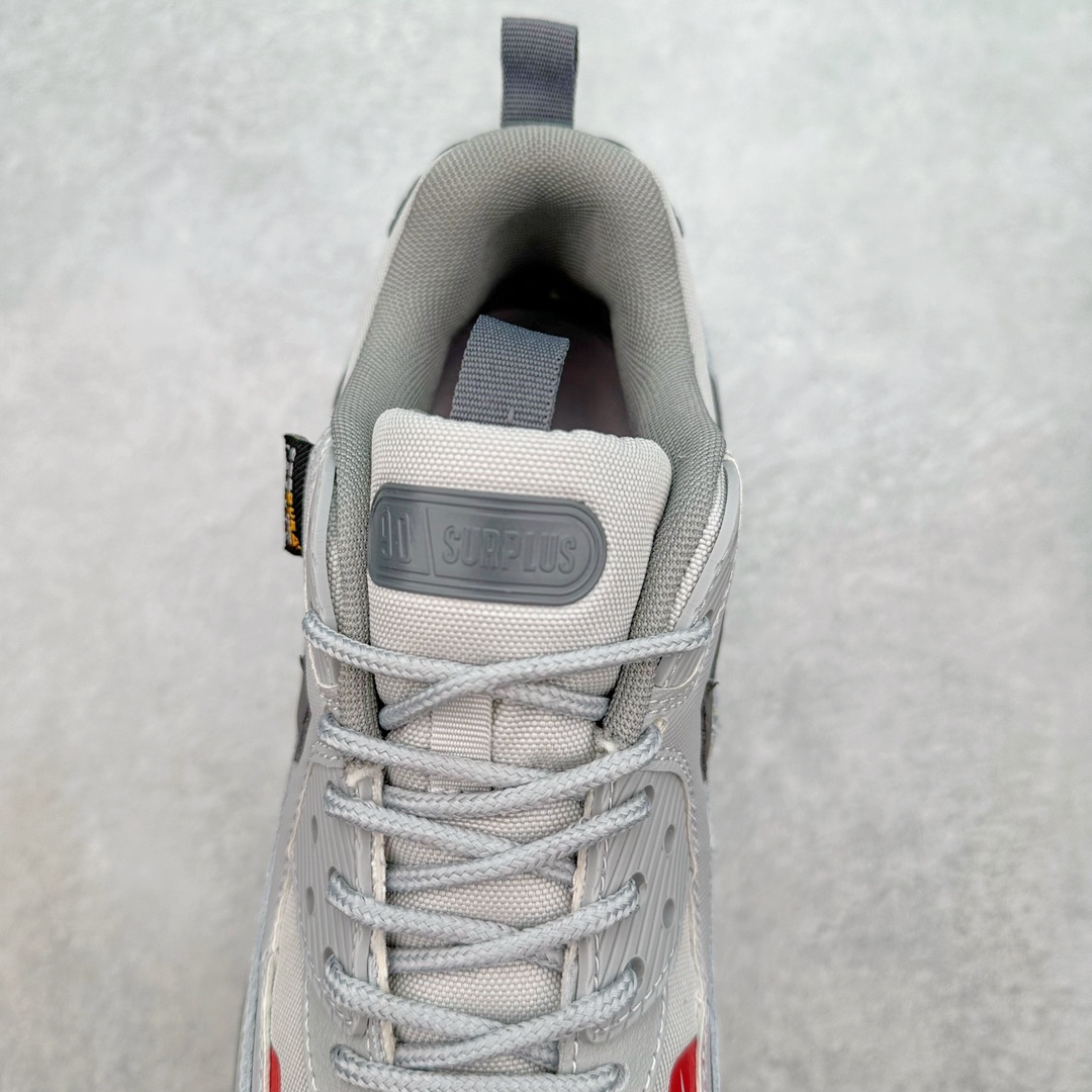 图片[5]-＃福利特价 NK Air MAX 90 气垫复古减震跑步鞋 Air Max 90系列于1990年推出 来自Air Max系列 在Air Max 1的基础上改进而得 增加了气垫面积 外型上也更为流线 最特別的就是加入了菱纹塑胶嵌板 为Air Max 90增添了许多潮流气息 皮革鞋面 造就出色耐穿性和支撑力 Max Air缓震配置搭配泡棉中底 令Air Max 90轻盈而舒适 华夫格橡胶外底 铸就Air Max 90非凡的抓地力 而Air Max 90不仅是一双跑鞋 它成功跨越了时间的演进 成为了球鞋文化与潮流圈中最熟为人知的鞋款之一 尺码：36 36.5 37.5 38 38.5 39 40 40.5 41 42 42.5 43 44 44.5 45-选品中心